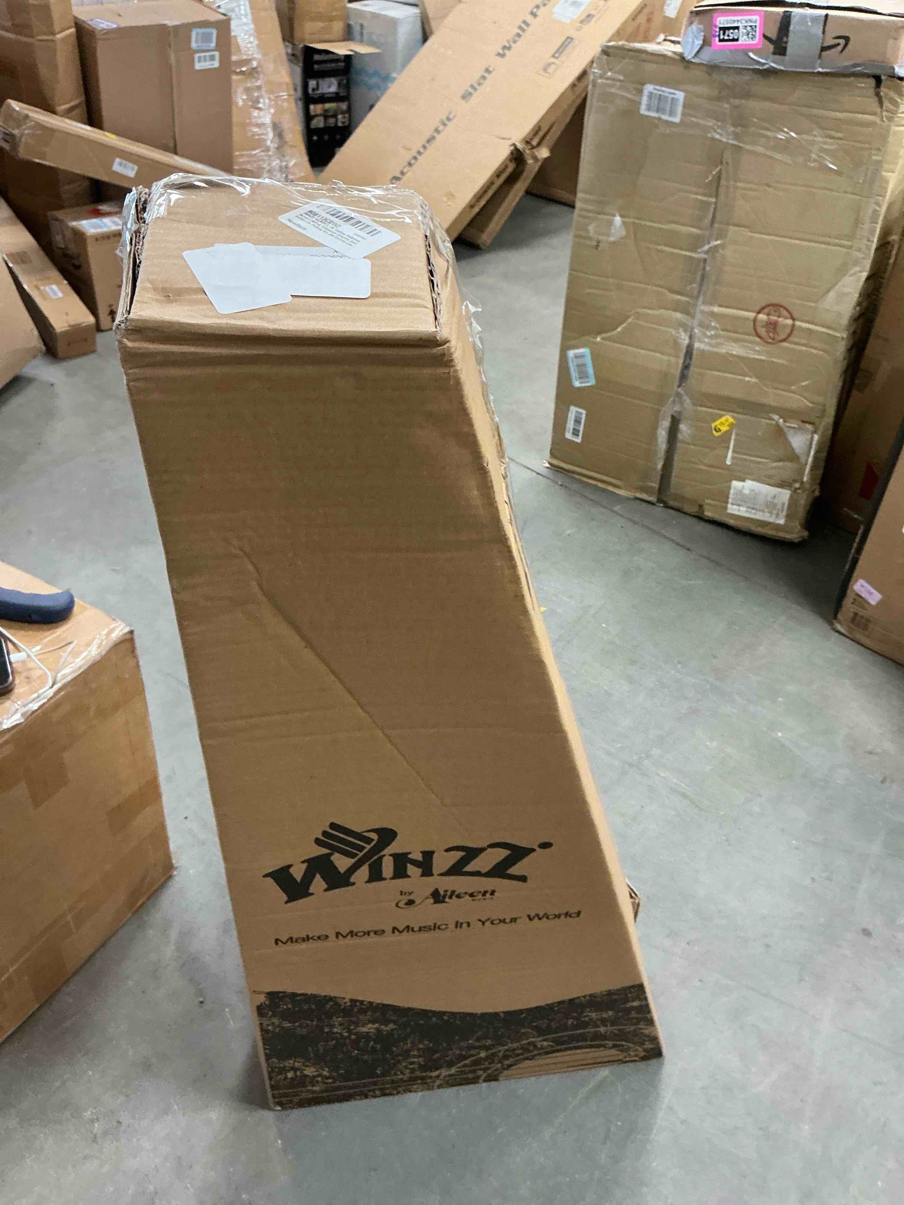 https://s3.amazonaws.com/lotting-images-prod/EmanualPiazza/PNK3440568_1756918041585.jpeg