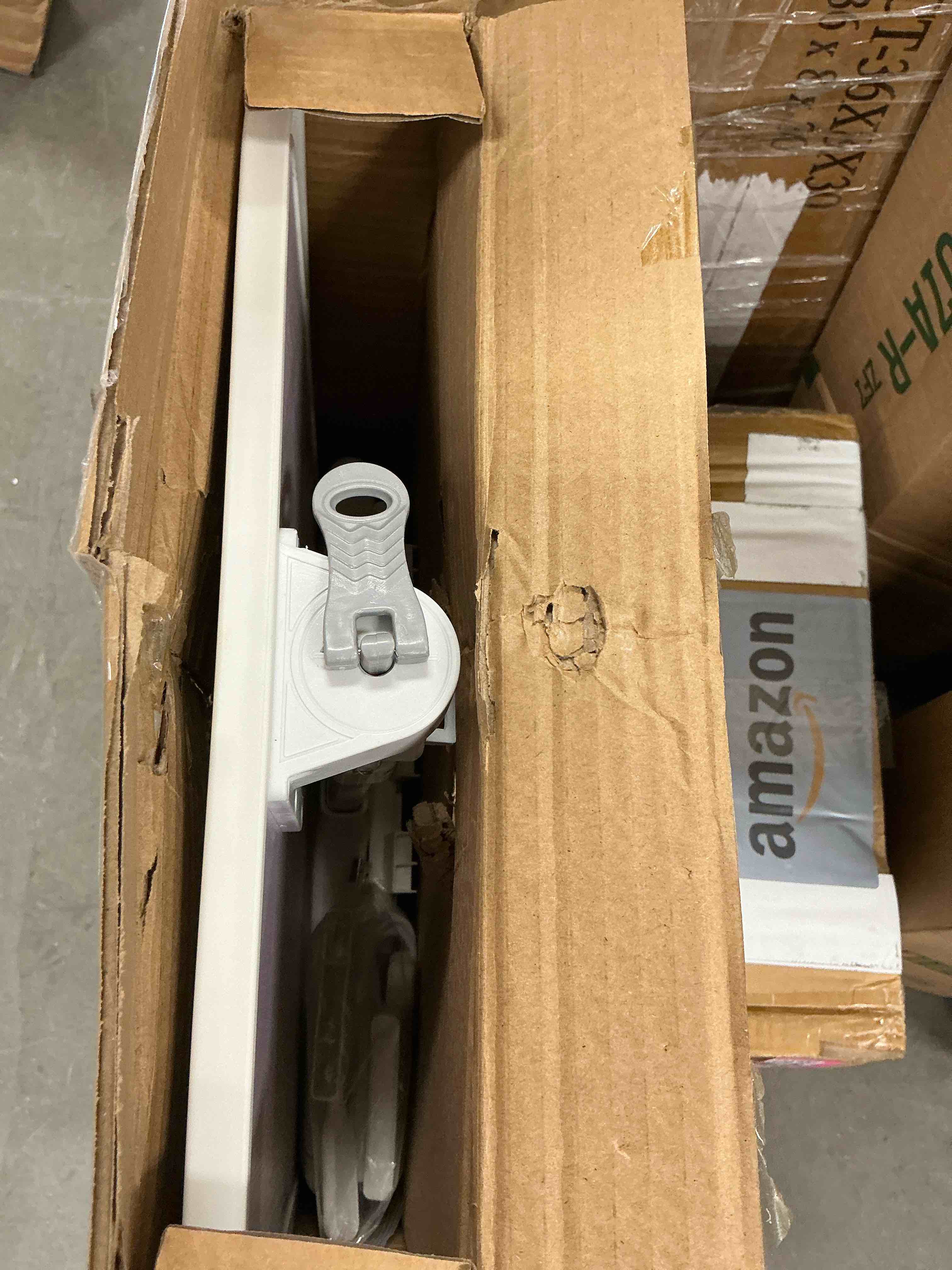 https://s3.amazonaws.com/lotting-images-prod/EmanualPiazza/PNK3440578_1756916925325.jpeg
