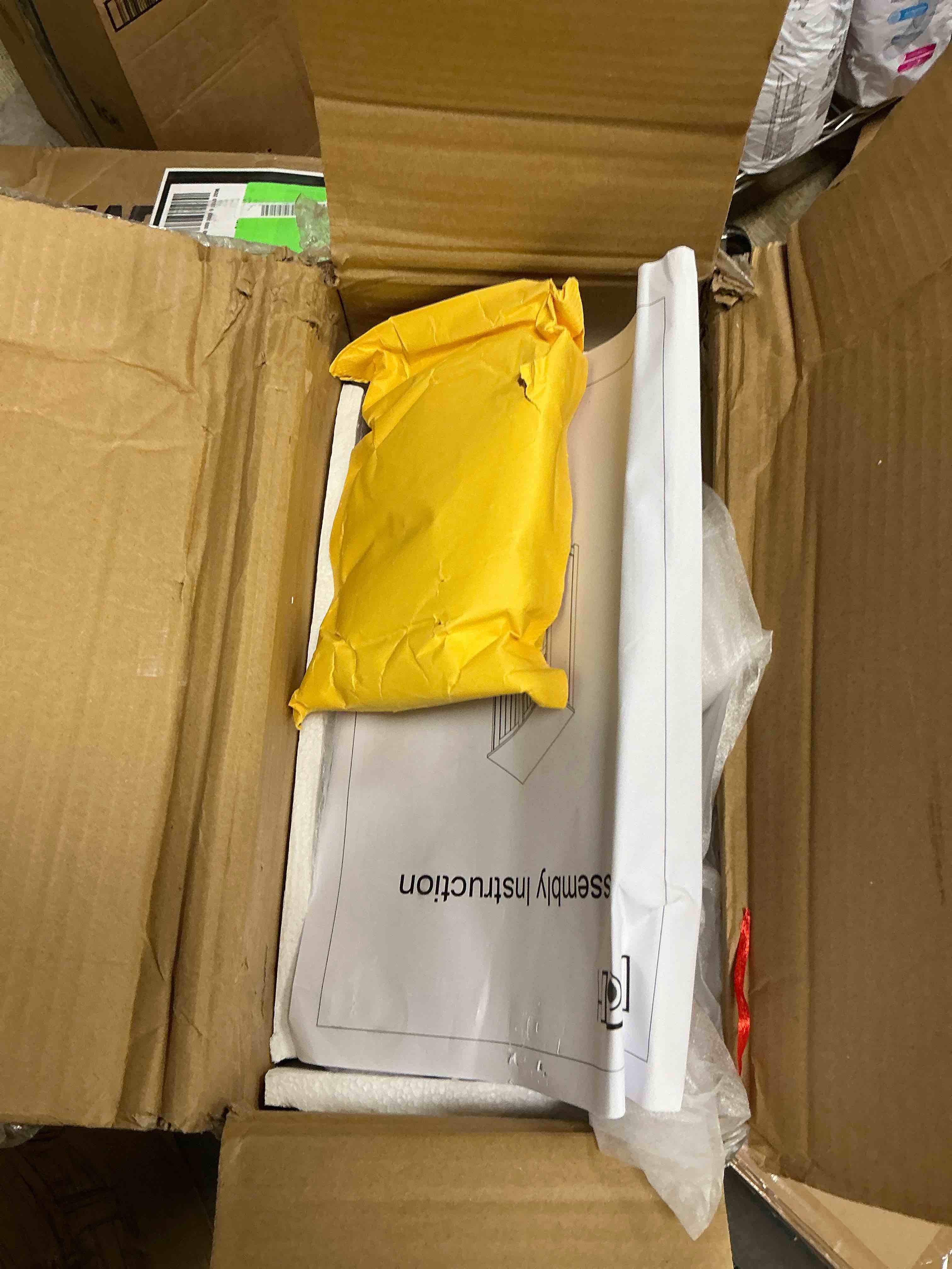 https://s3.amazonaws.com/lotting-images-prod/EmanualPiazza/PNK3440774_1757326045708.jpeg