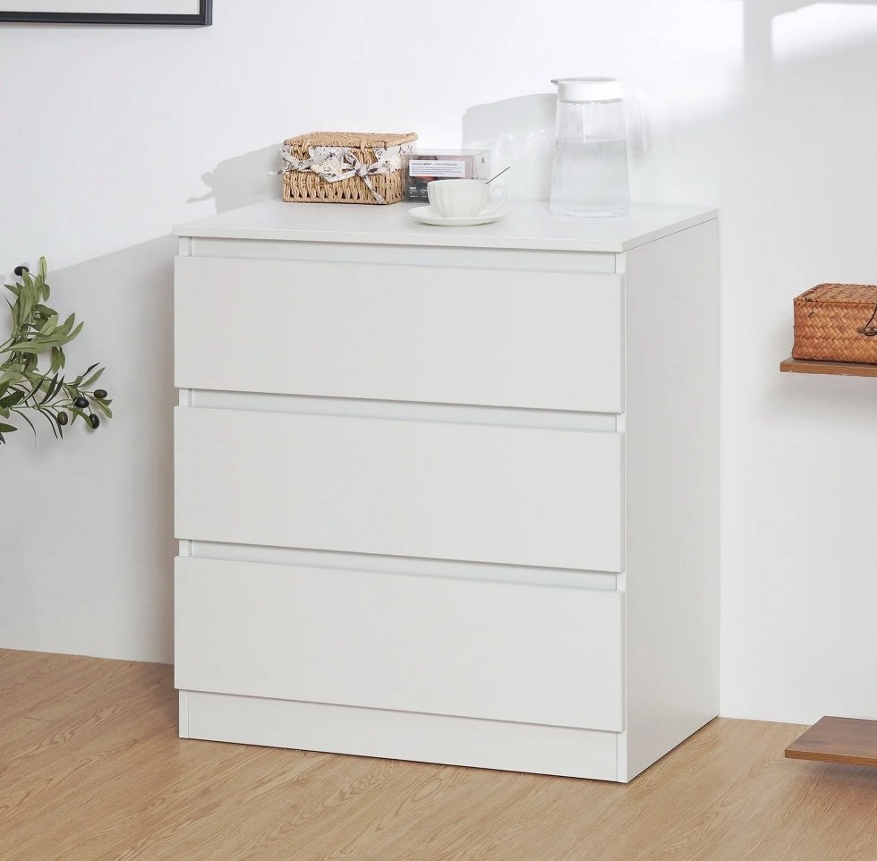 hommpa white dresser for bedroom, 3 drawers dresser for closet, small chests of drawers for adult, 30" tall nightstand wood storage cabinet for living room, hallway, entryway