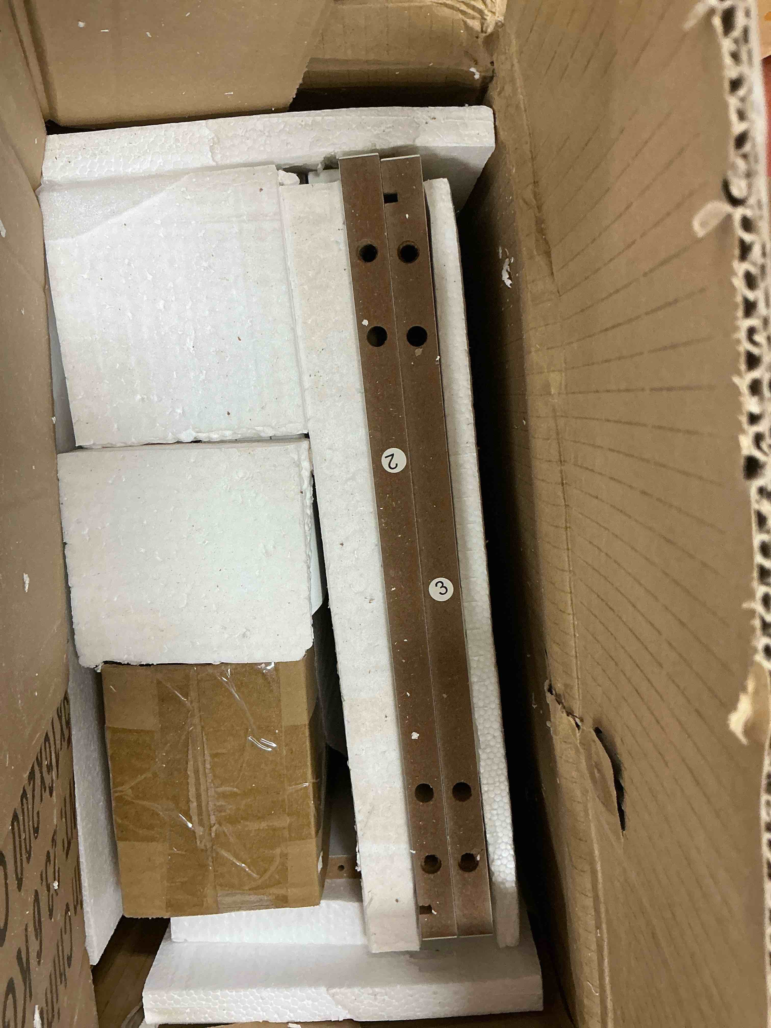 https://s3.amazonaws.com/lotting-images-prod/EmanualPiazza/PNK3440843_1757520198146.jpeg