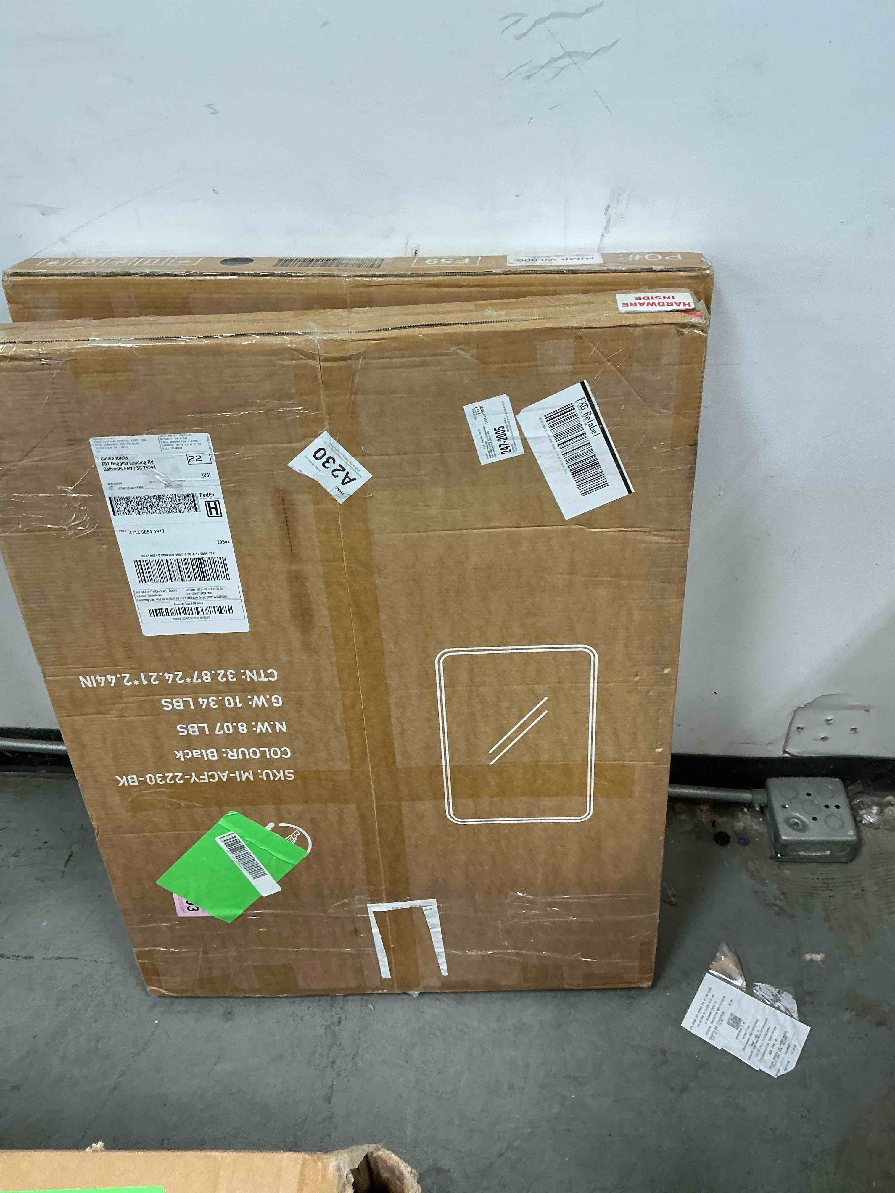 https://s3.amazonaws.com/lotting-images-prod/EmanualPiazza/PNK3440864_1757516296082.jpeg
