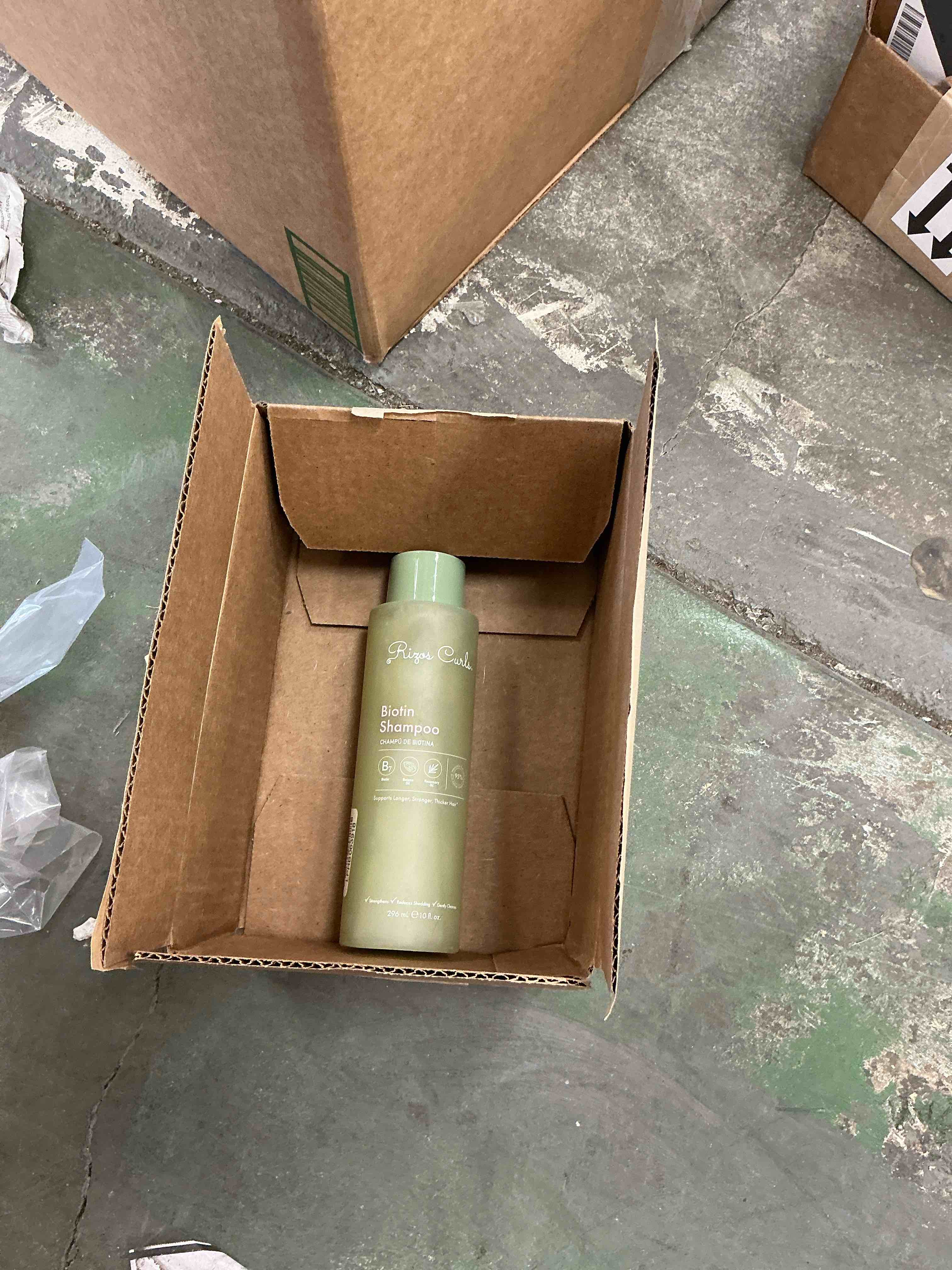 https://s3.amazonaws.com/lotting-images-prod/EmanualPiazza/PNK3440991_1757961204193.jpeg