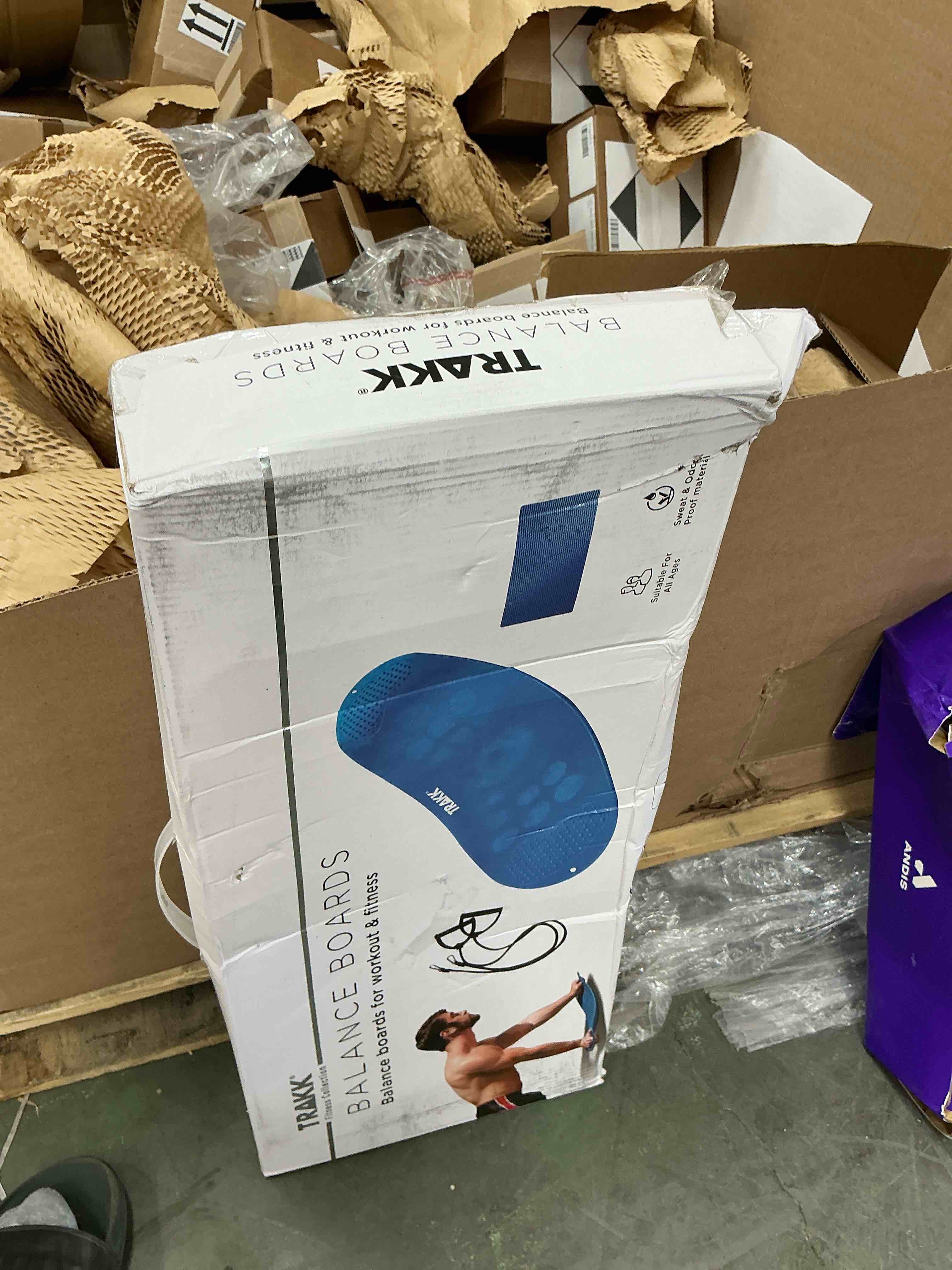 https://s3.amazonaws.com/lotting-images-prod/EmanualPiazza/PNK3440995_1757960470439.jpeg