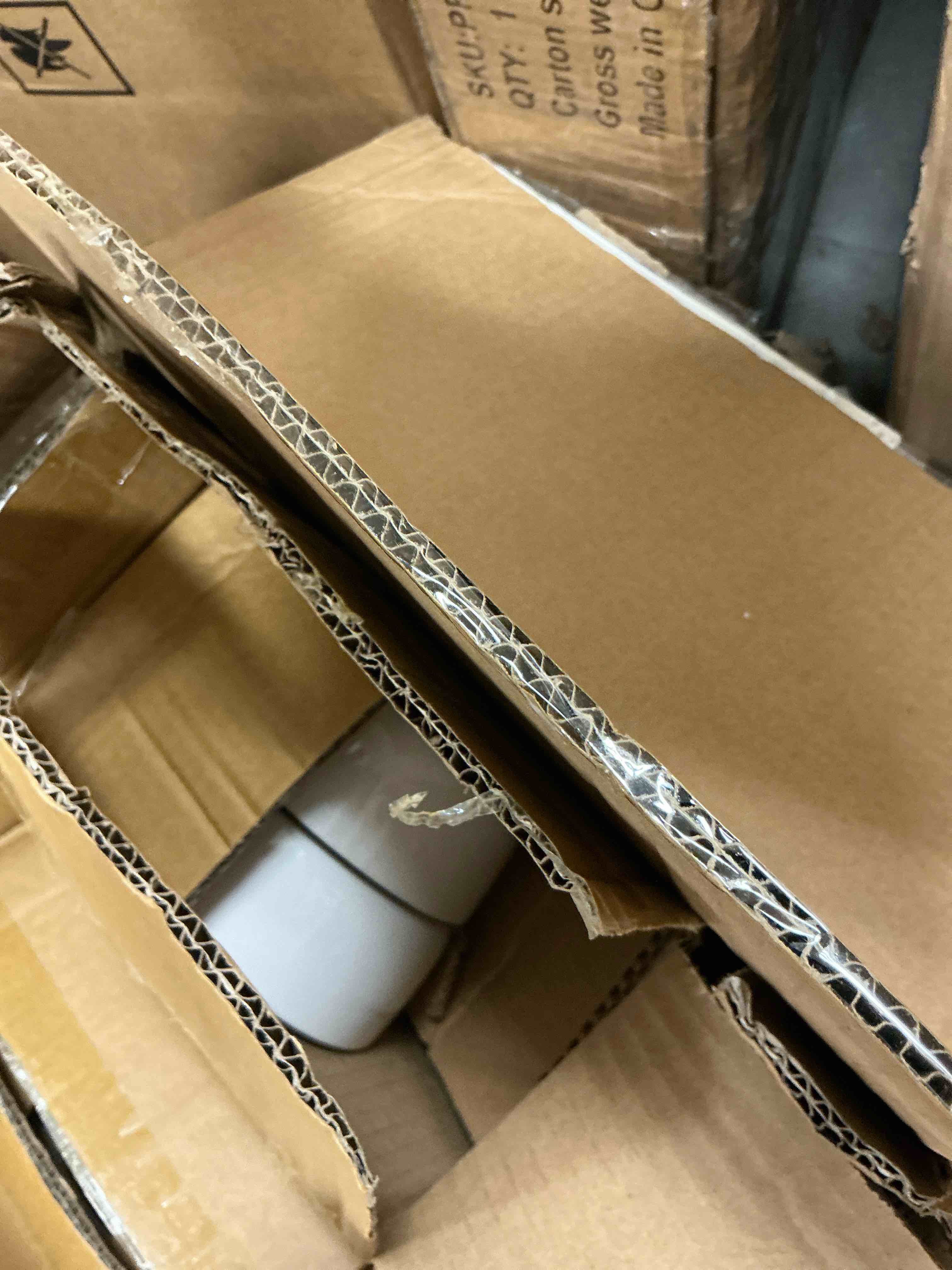https://s3.amazonaws.com/lotting-images-prod/EmanualPiazza/PNK3441151_1758134804528.jpeg
