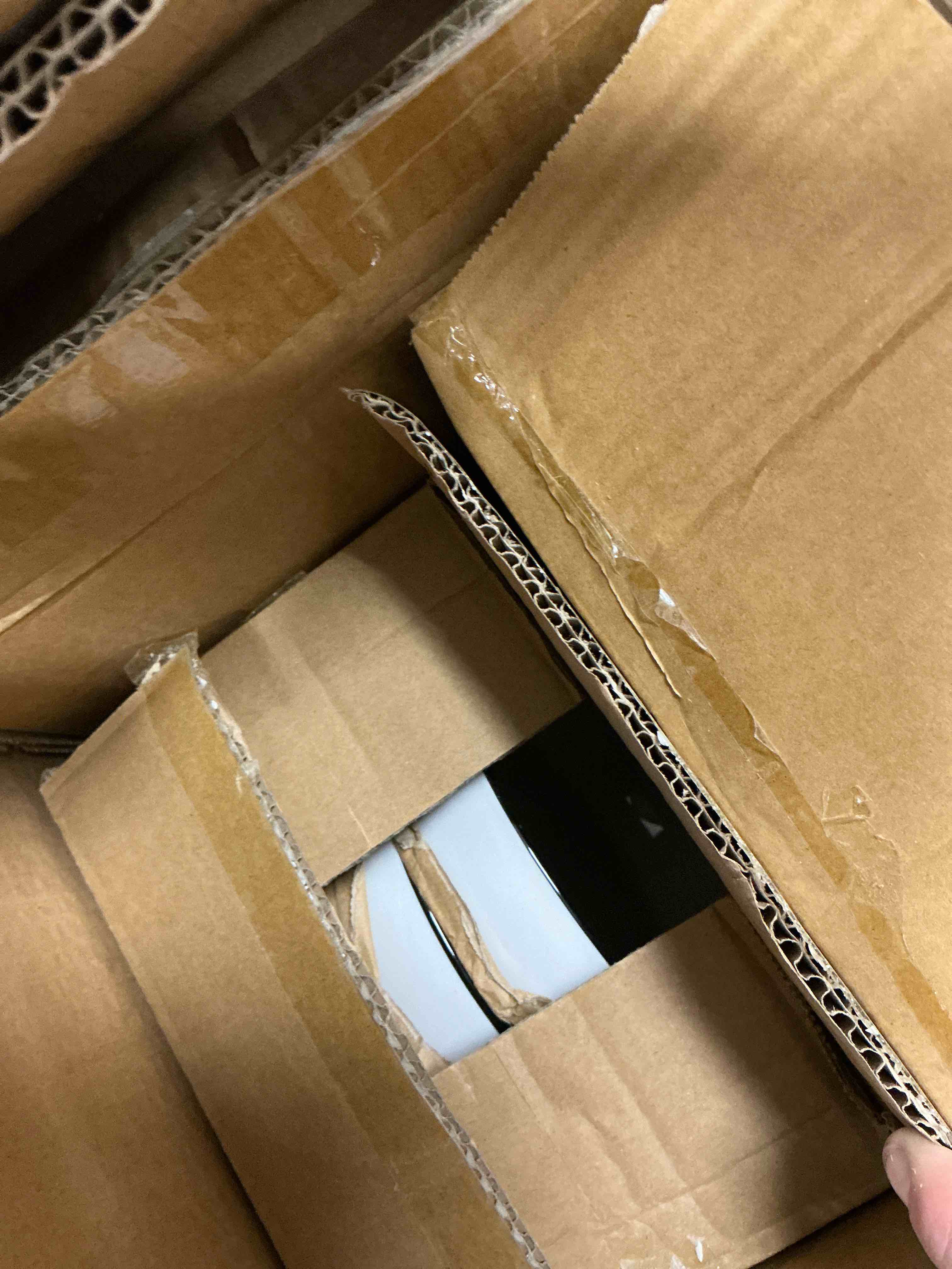 https://s3.amazonaws.com/lotting-images-prod/EmanualPiazza/PNK3441151_1758134807907.jpeg