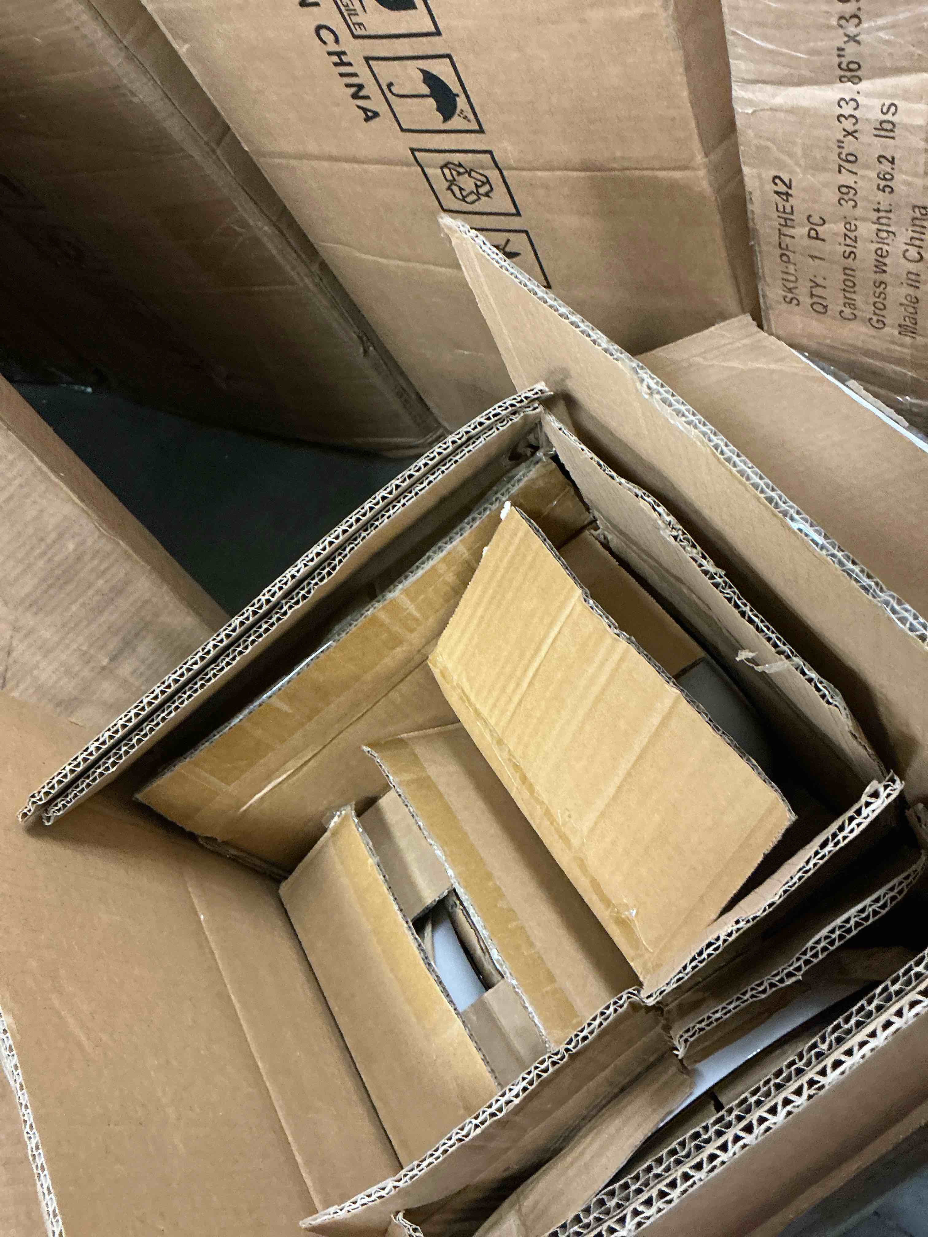 https://s3.amazonaws.com/lotting-images-prod/EmanualPiazza/PNK3441151_1758134814477.jpeg