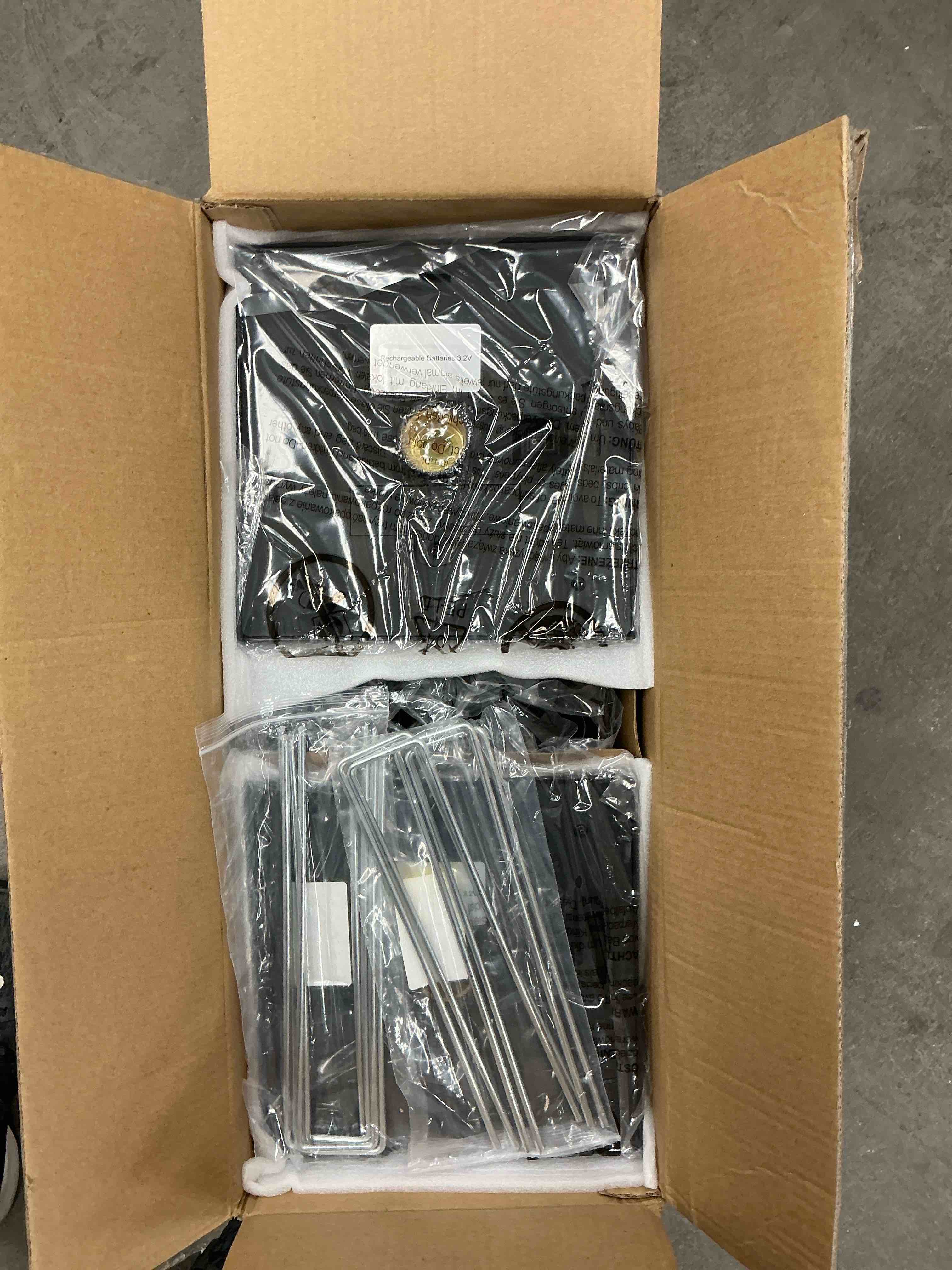 https://s3.amazonaws.com/lotting-images-prod/EmanualPiazza/PNK3441161_1758203896391.jpeg