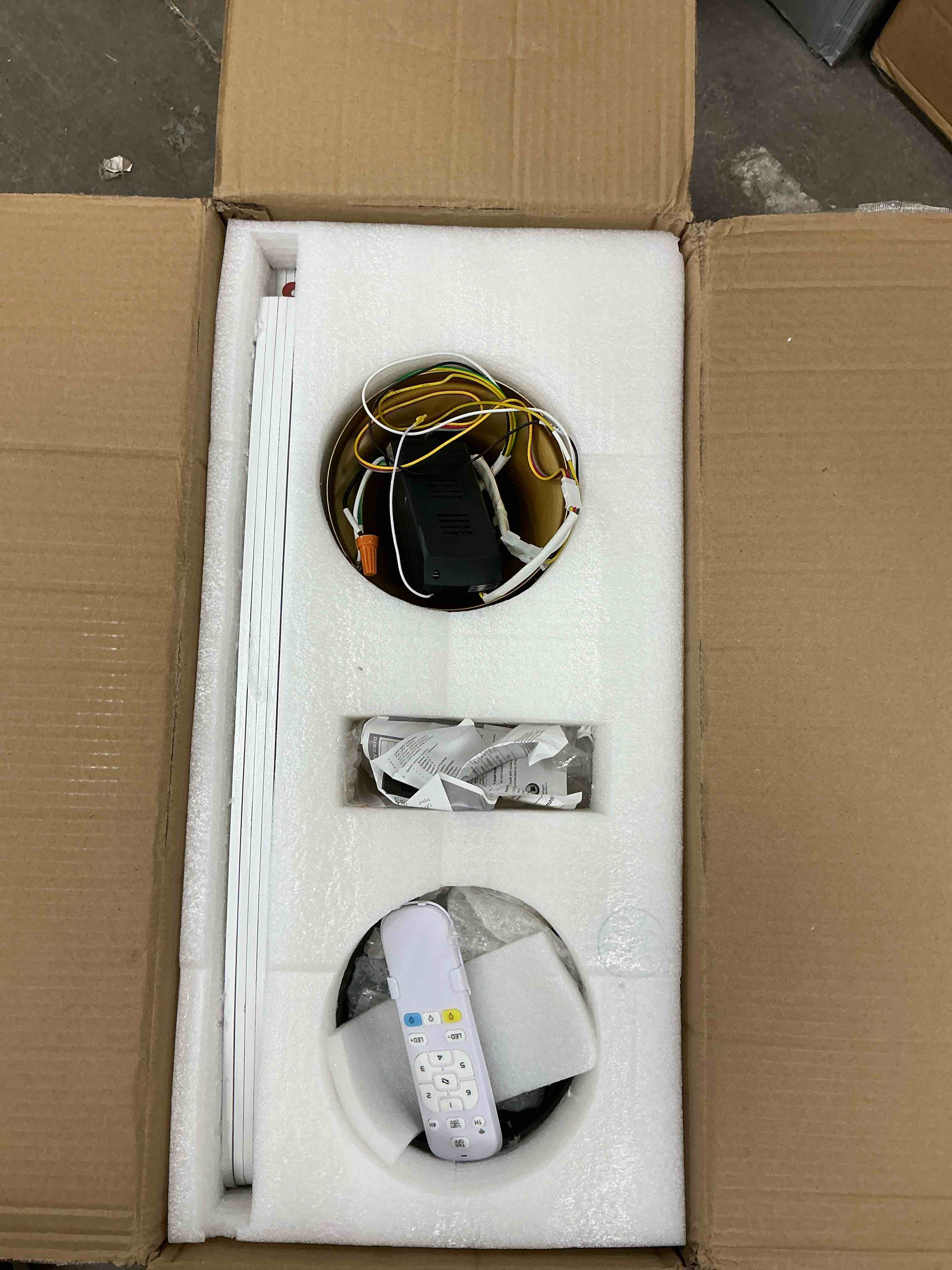 https://s3.amazonaws.com/lotting-images-prod/EmanualPiazza/PNK3441168_1758205350300.jpeg