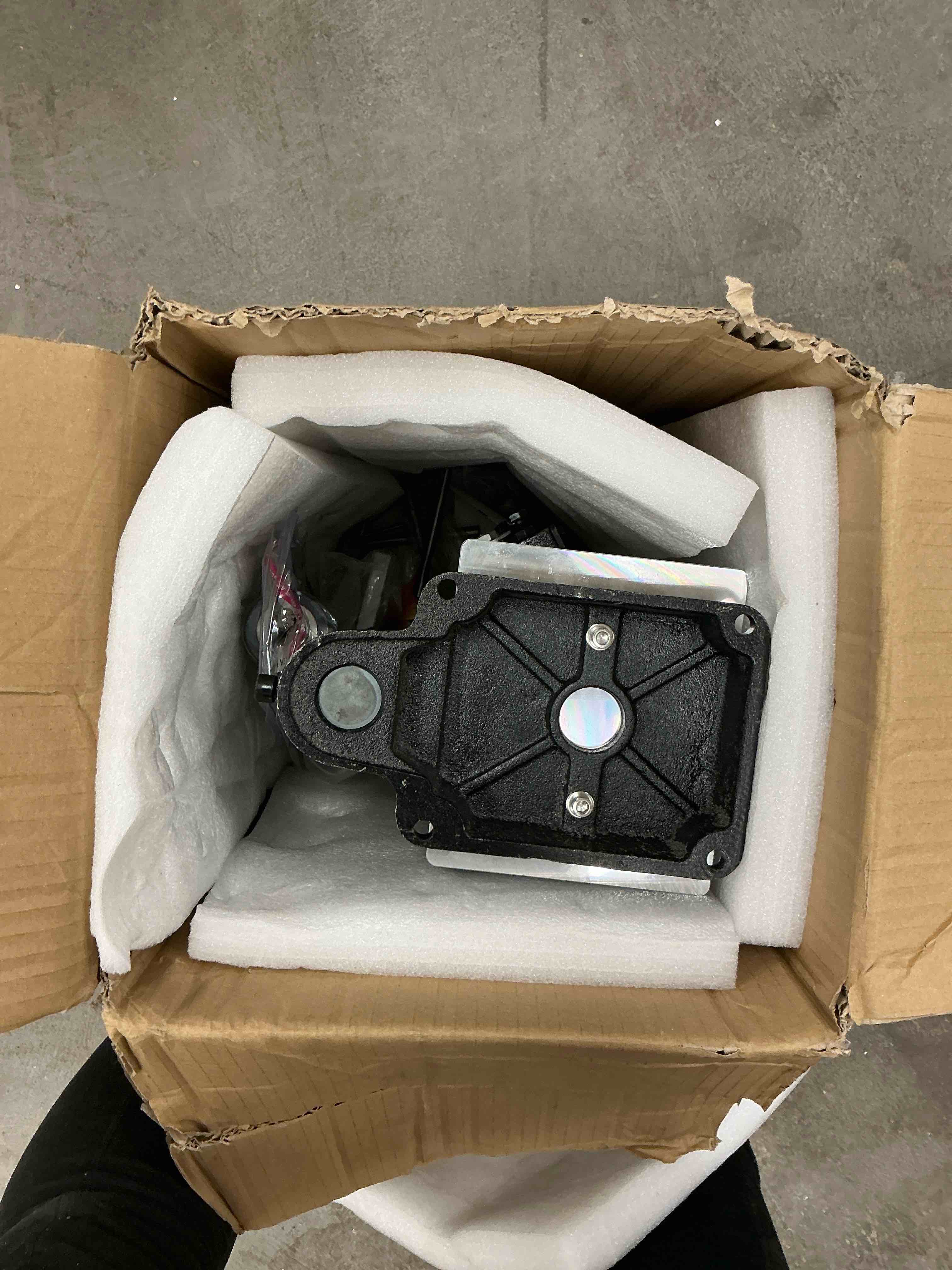 https://s3.amazonaws.com/lotting-images-prod/EmanualPiazza/PNK3441172_1758206164909.jpeg
