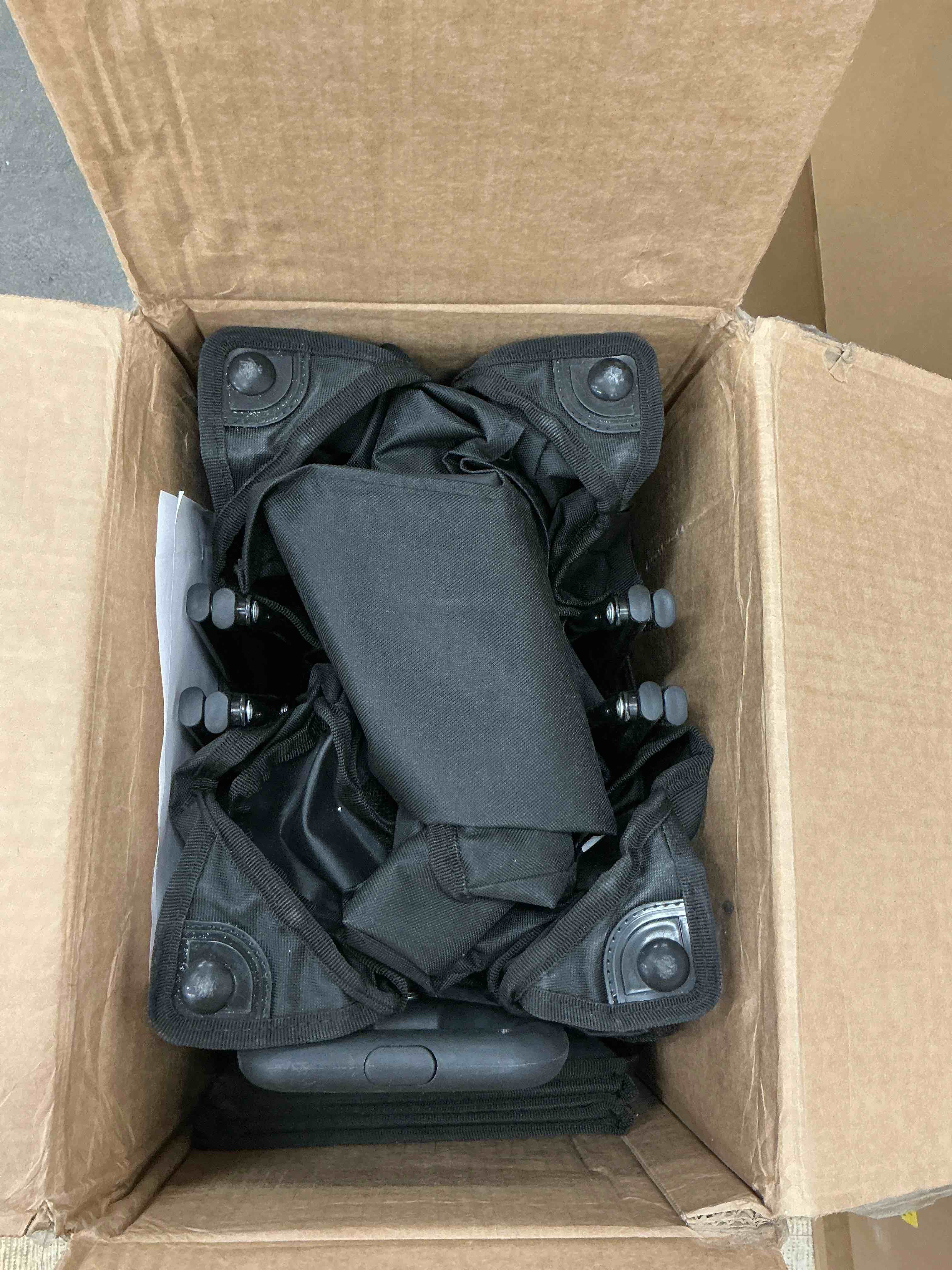 https://s3.amazonaws.com/lotting-images-prod/EmanualPiazza/PNK3441178_1758207203606.jpeg