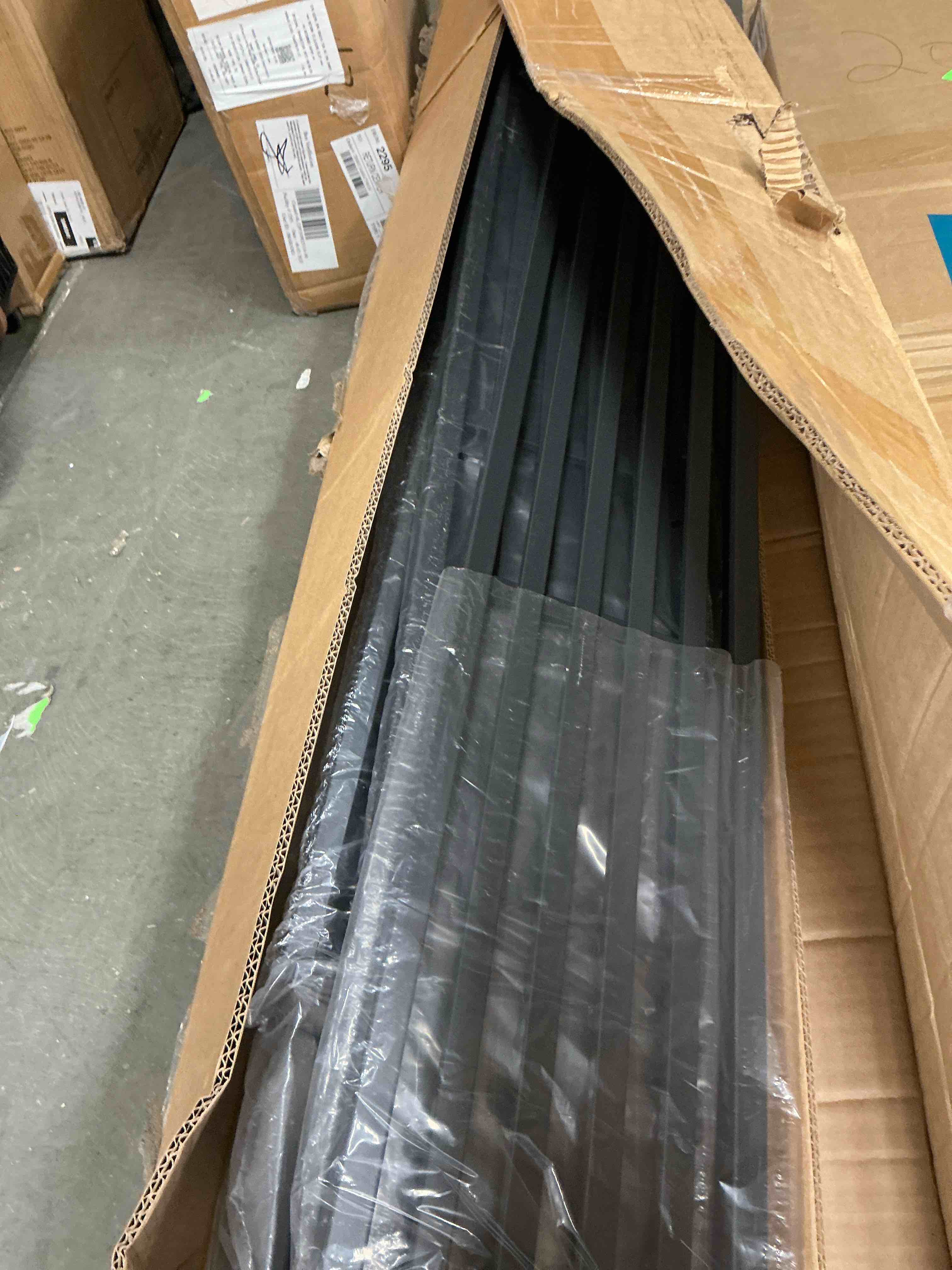 https://s3.amazonaws.com/lotting-images-prod/EmanualPiazza/PNK3441355_1758573280627.jpeg