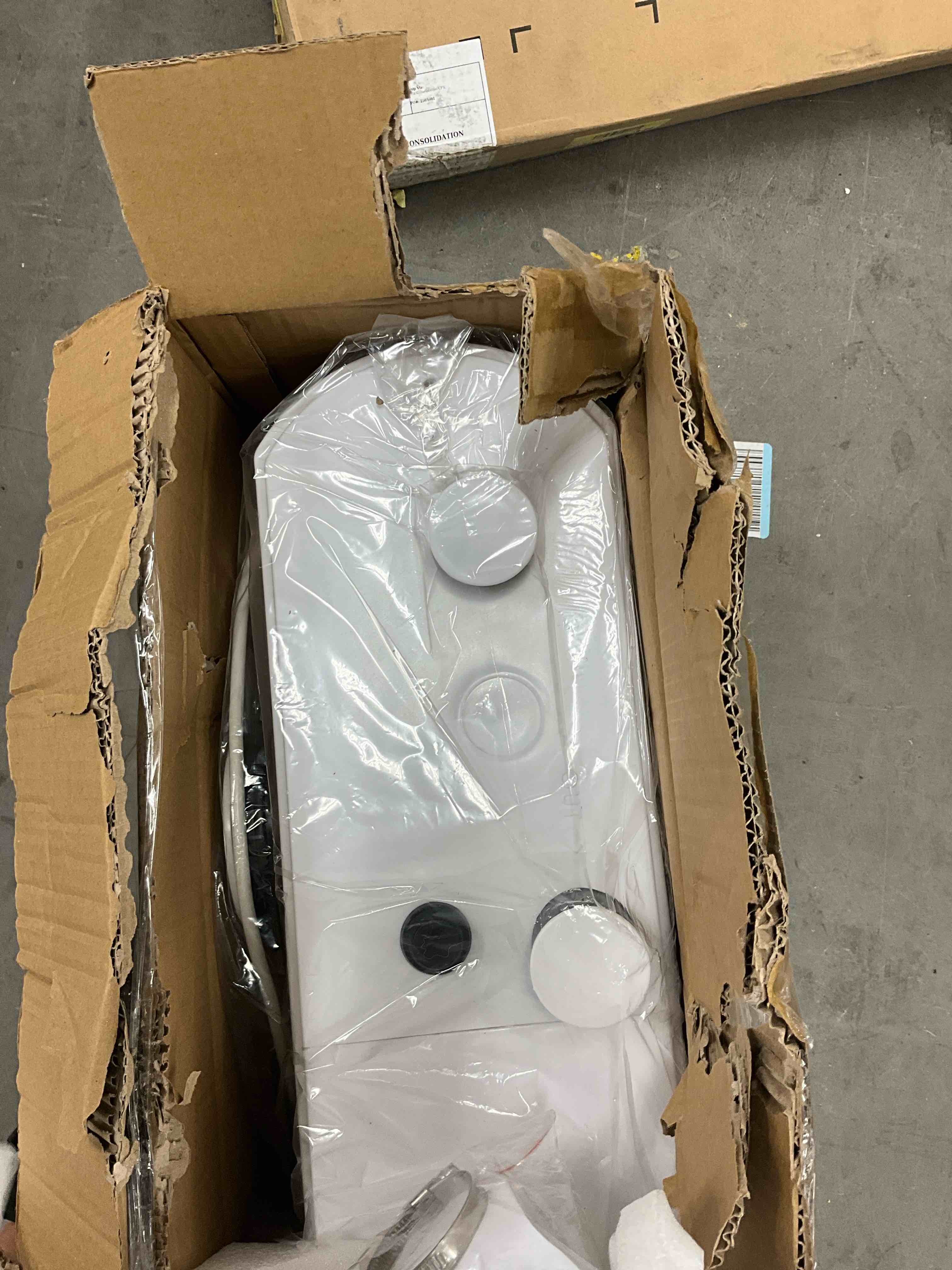 https://s3.amazonaws.com/lotting-images-prod/EmanualPiazza/PNK3441517_1758919157270.jpeg