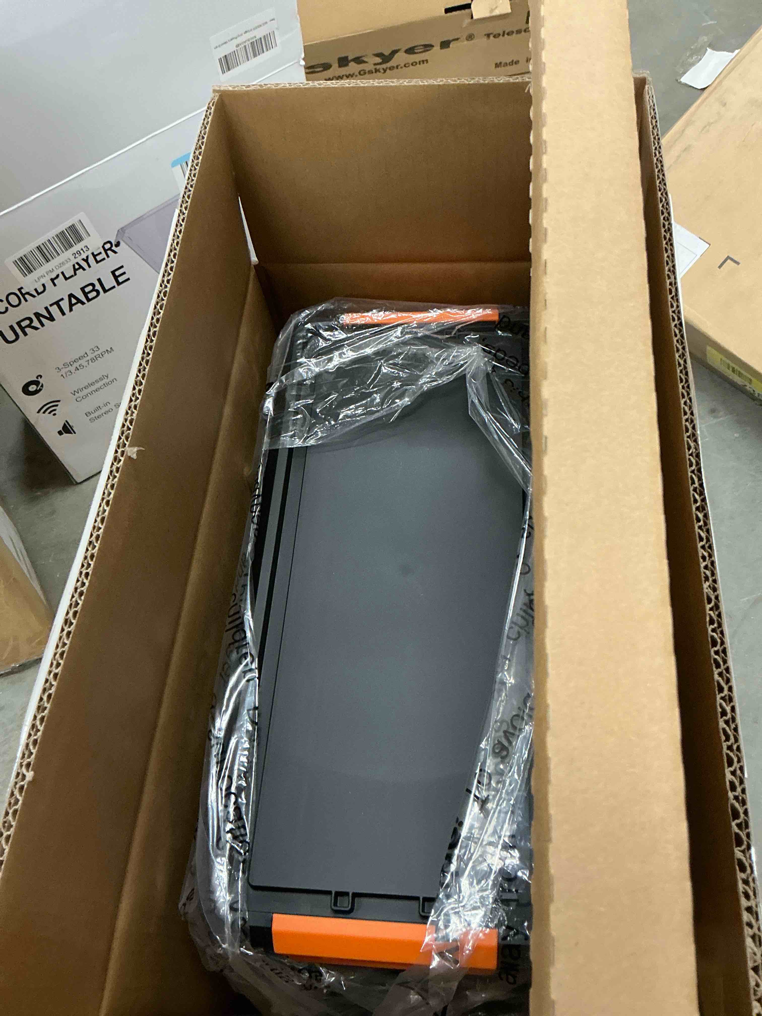 https://s3.amazonaws.com/lotting-images-prod/EmanualPiazza/PNK3441523_1758918607317.jpeg