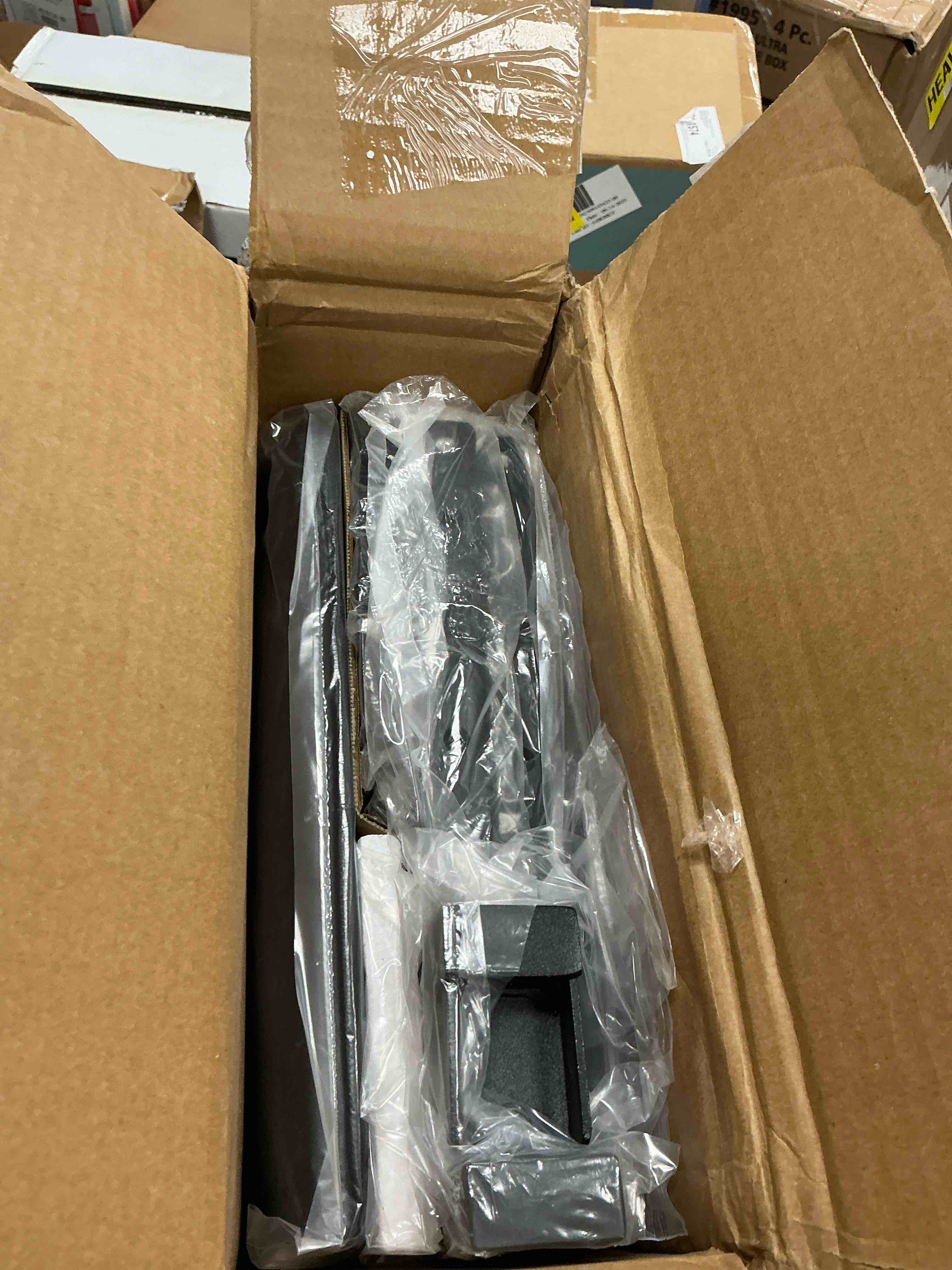 https://s3.amazonaws.com/lotting-images-prod/EmanualPiazza/PNK3441652_1759411939284.jpeg
