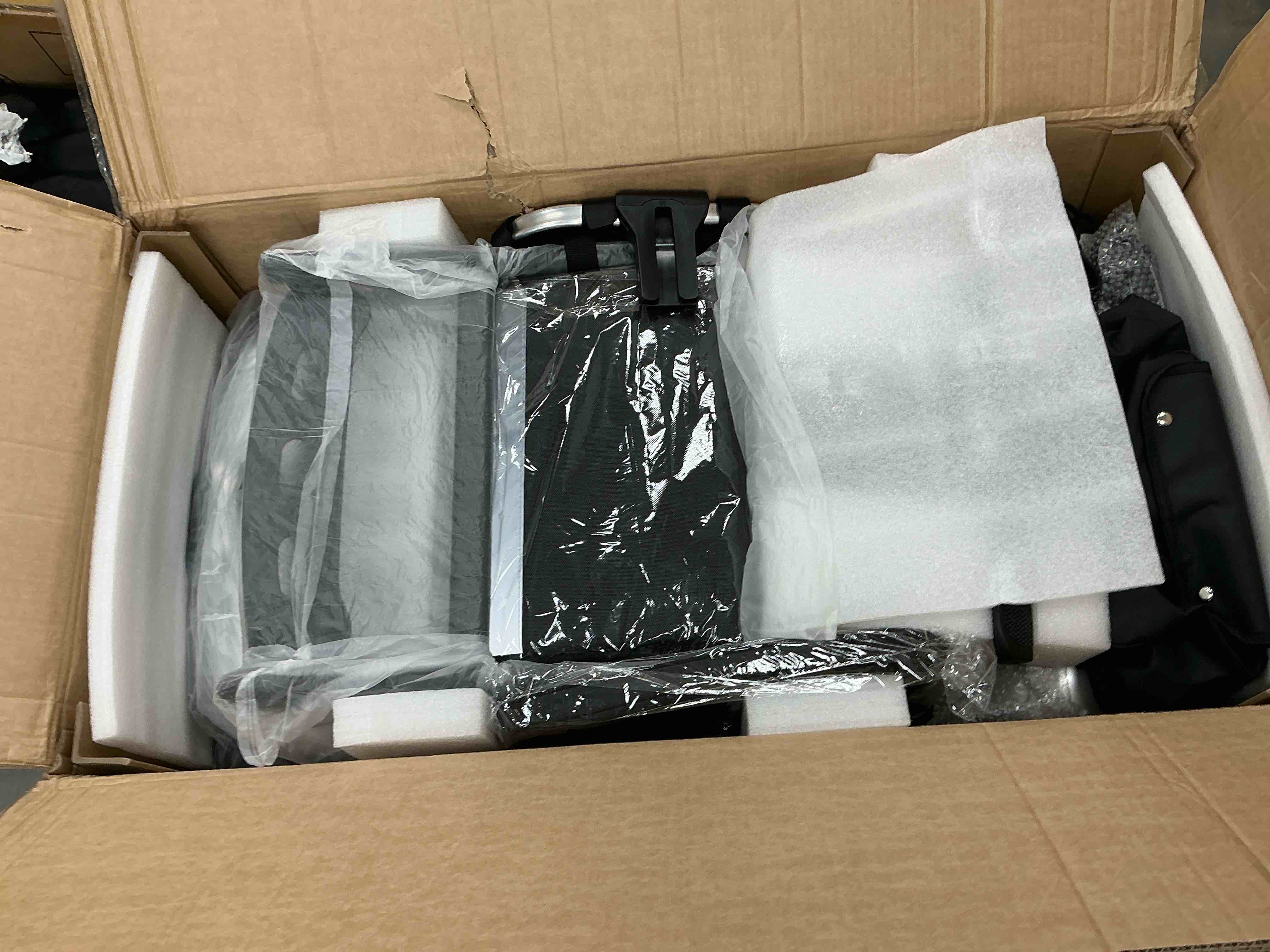 https://s3.amazonaws.com/lotting-images-prod/EmanualPiazza/PNK3441660_1759410486180.jpeg