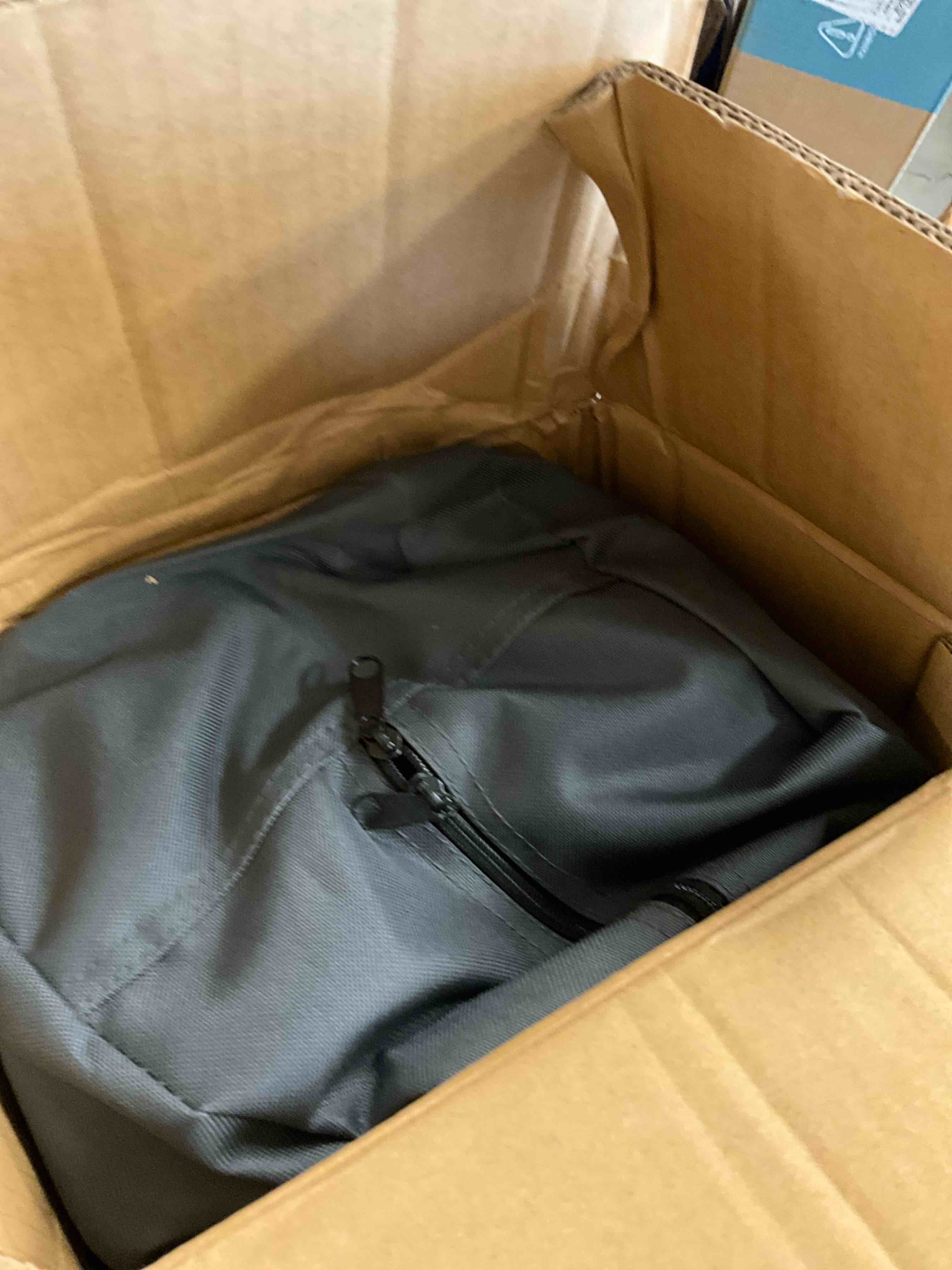 https://s3.amazonaws.com/lotting-images-prod/EmanualPiazza/PNK3441705_1759440568825.jpeg