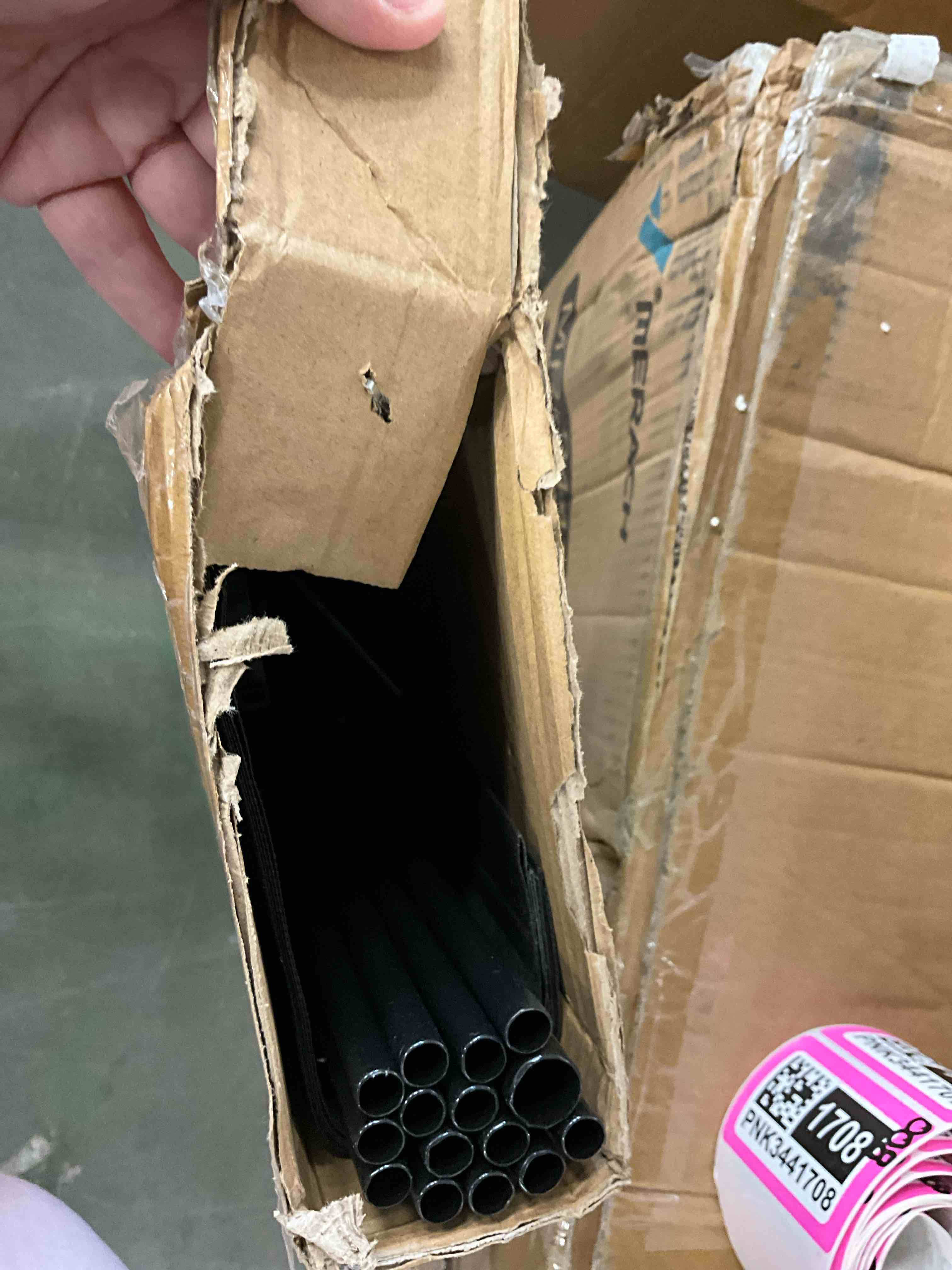 https://s3.amazonaws.com/lotting-images-prod/EmanualPiazza/PNK3441708_1759440073793.jpeg