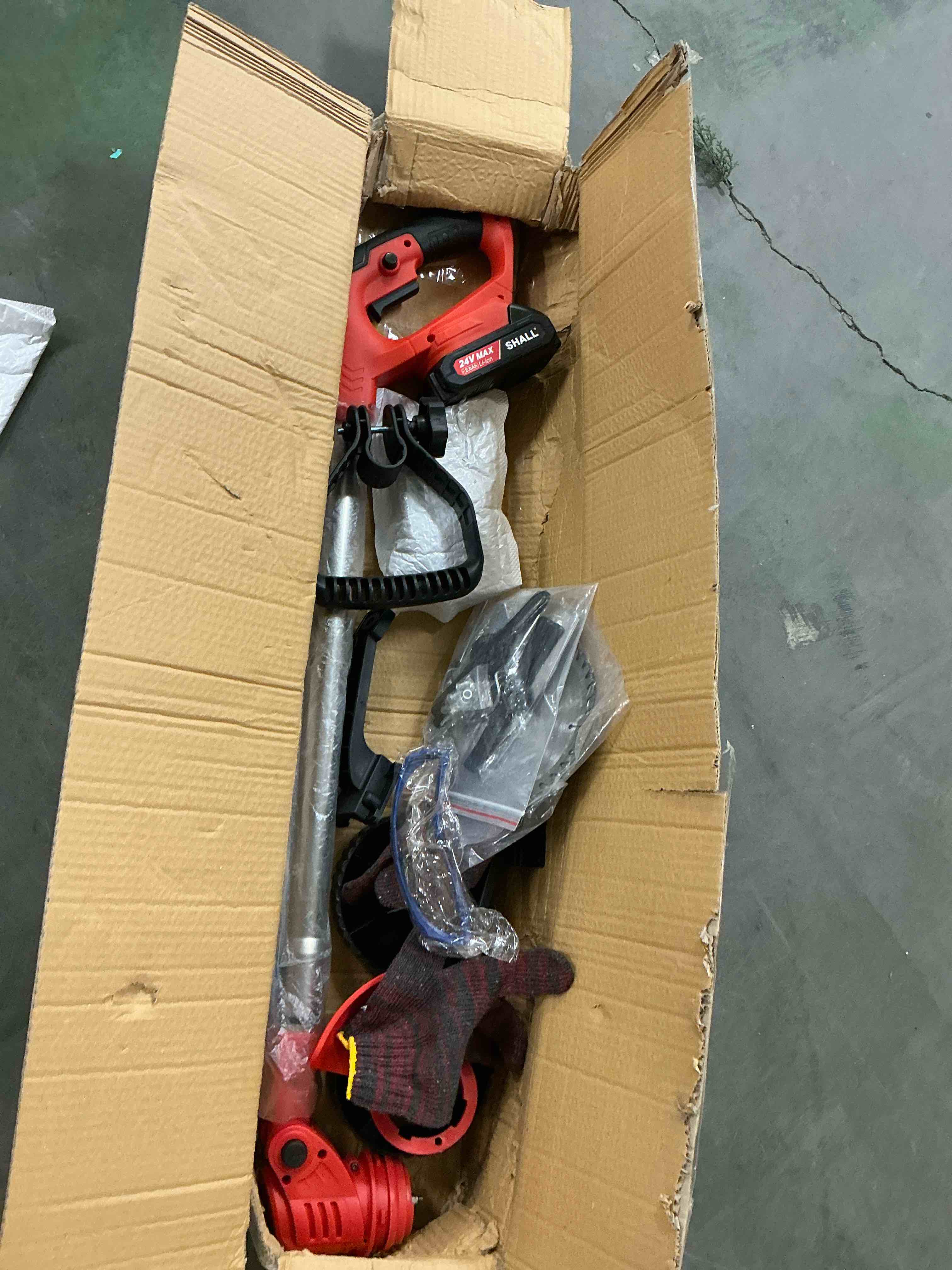 https://s3.amazonaws.com/lotting-images-prod/EmanualPiazza/PNK3441740_1759519809321.jpeg