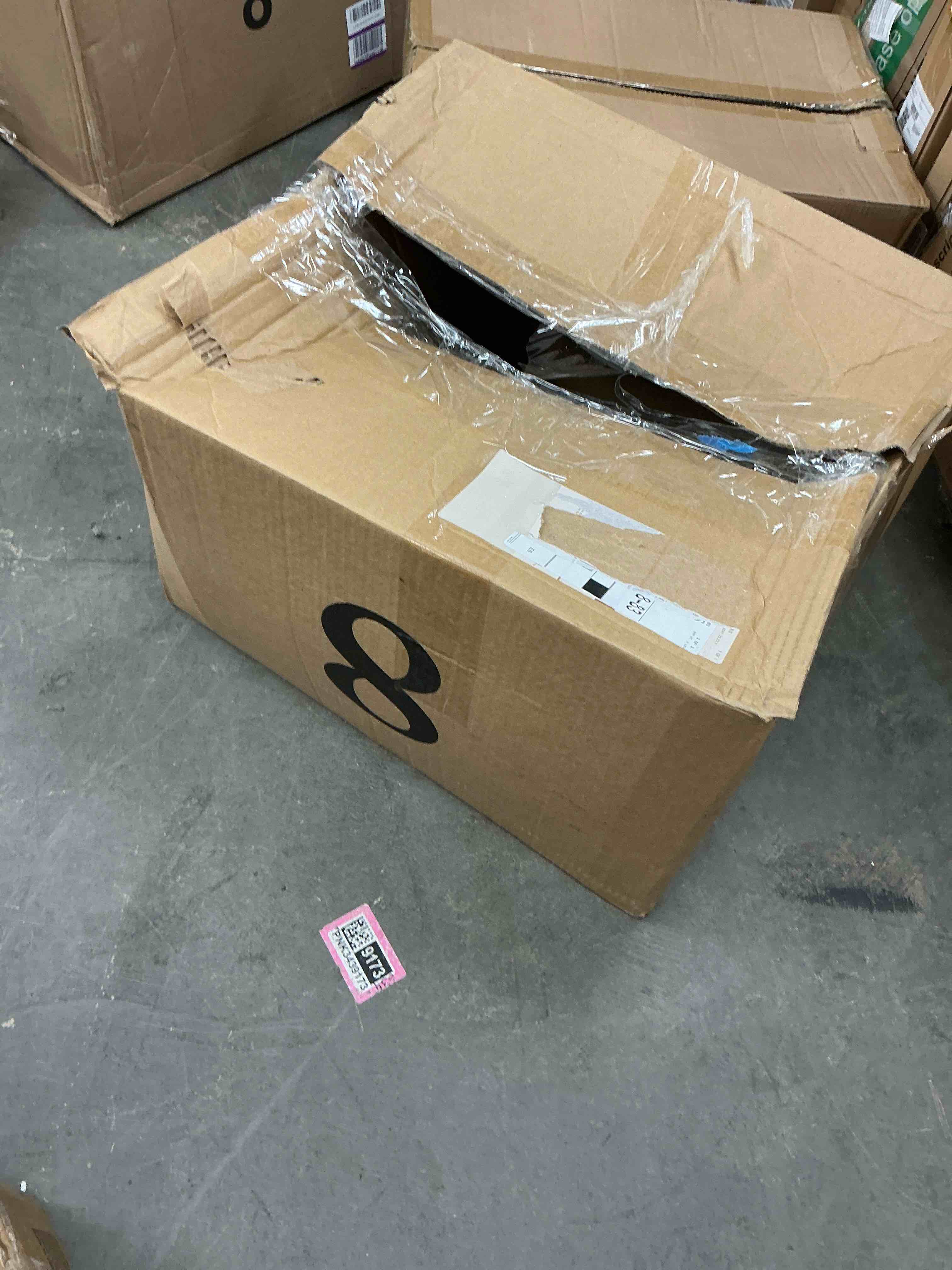 https://s3.amazonaws.com/lotting-images-prod/EmanualPiazza/PNK3441791_1759596562838.jpeg