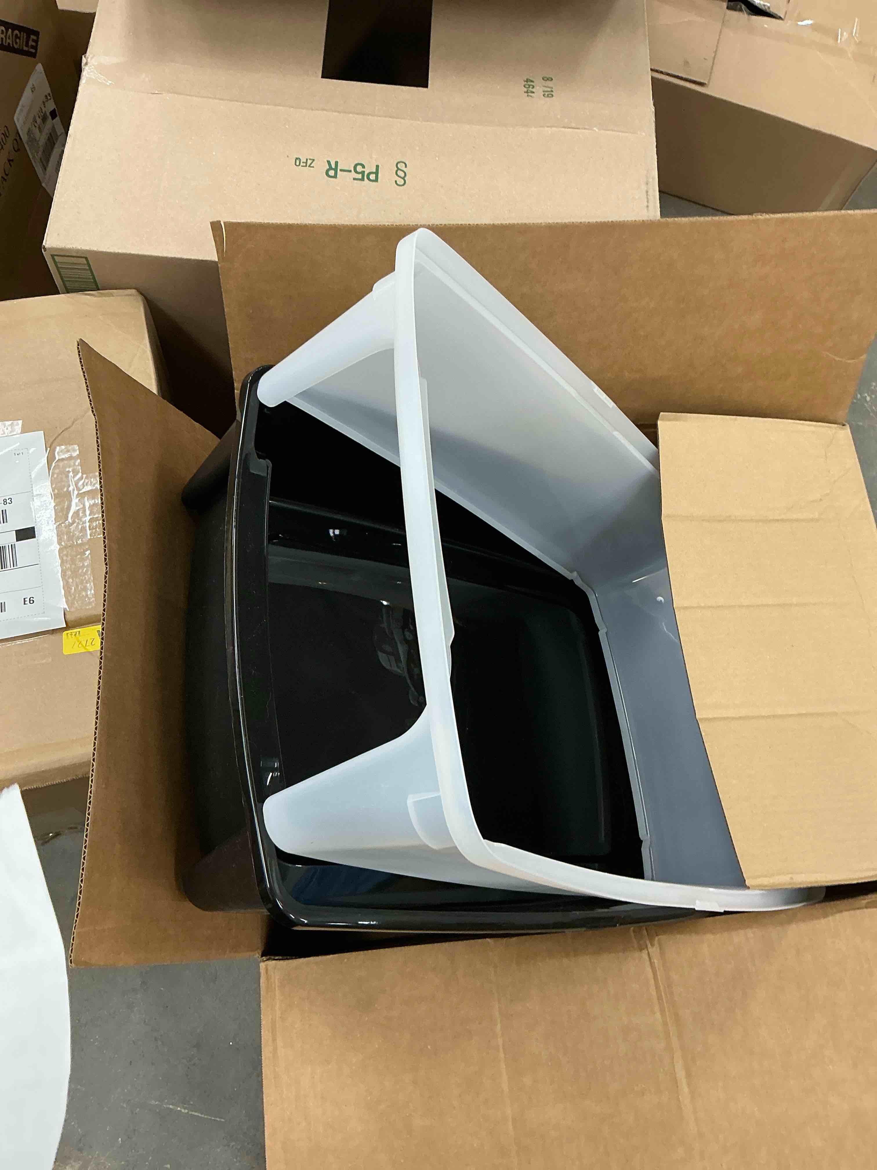 https://s3.amazonaws.com/lotting-images-prod/EmanualPiazza/PNK3441795_1759595790404.jpeg