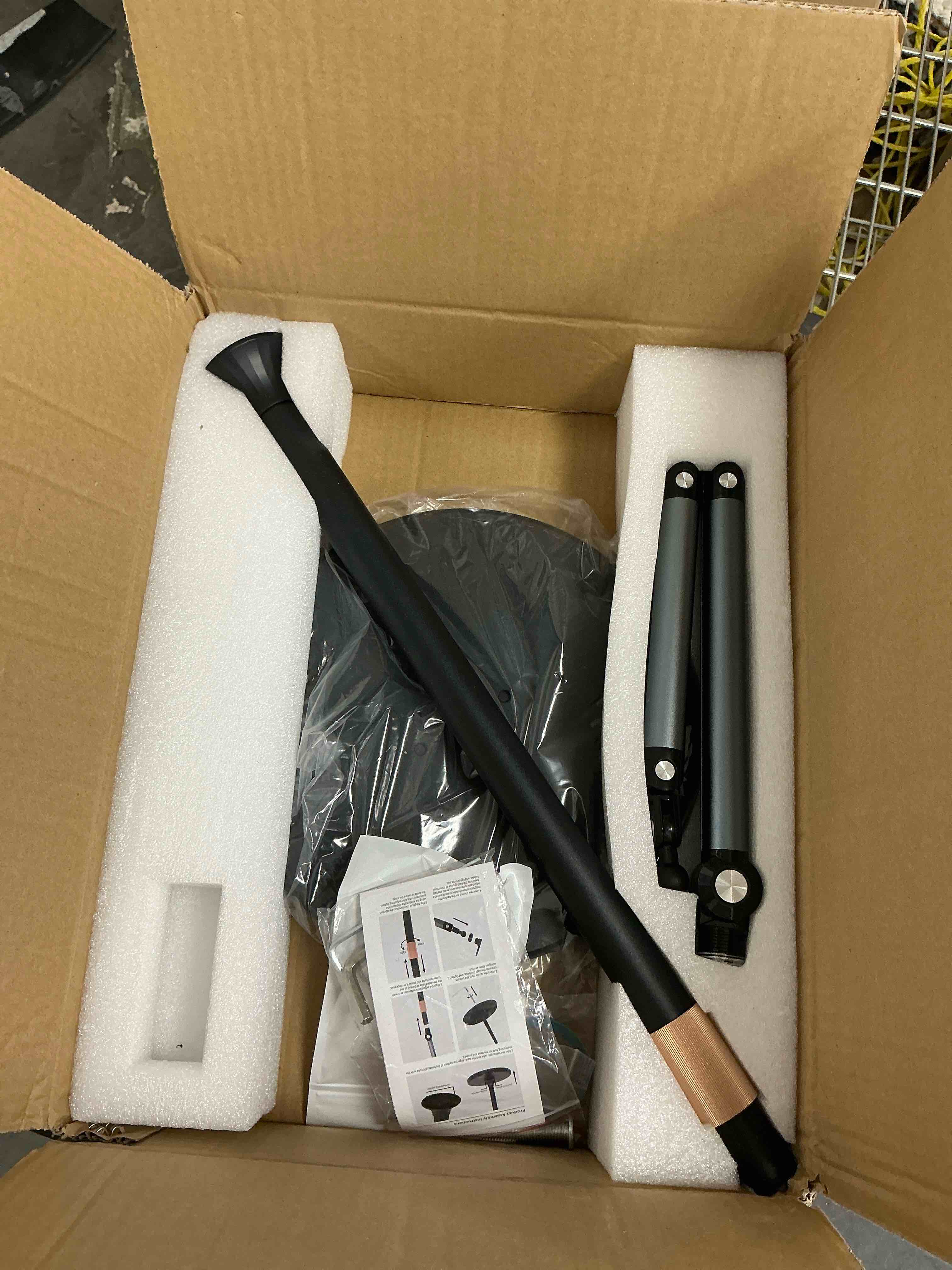 https://s3.amazonaws.com/lotting-images-prod/EmanualPiazza/PNK3441885_1759943949504.jpeg