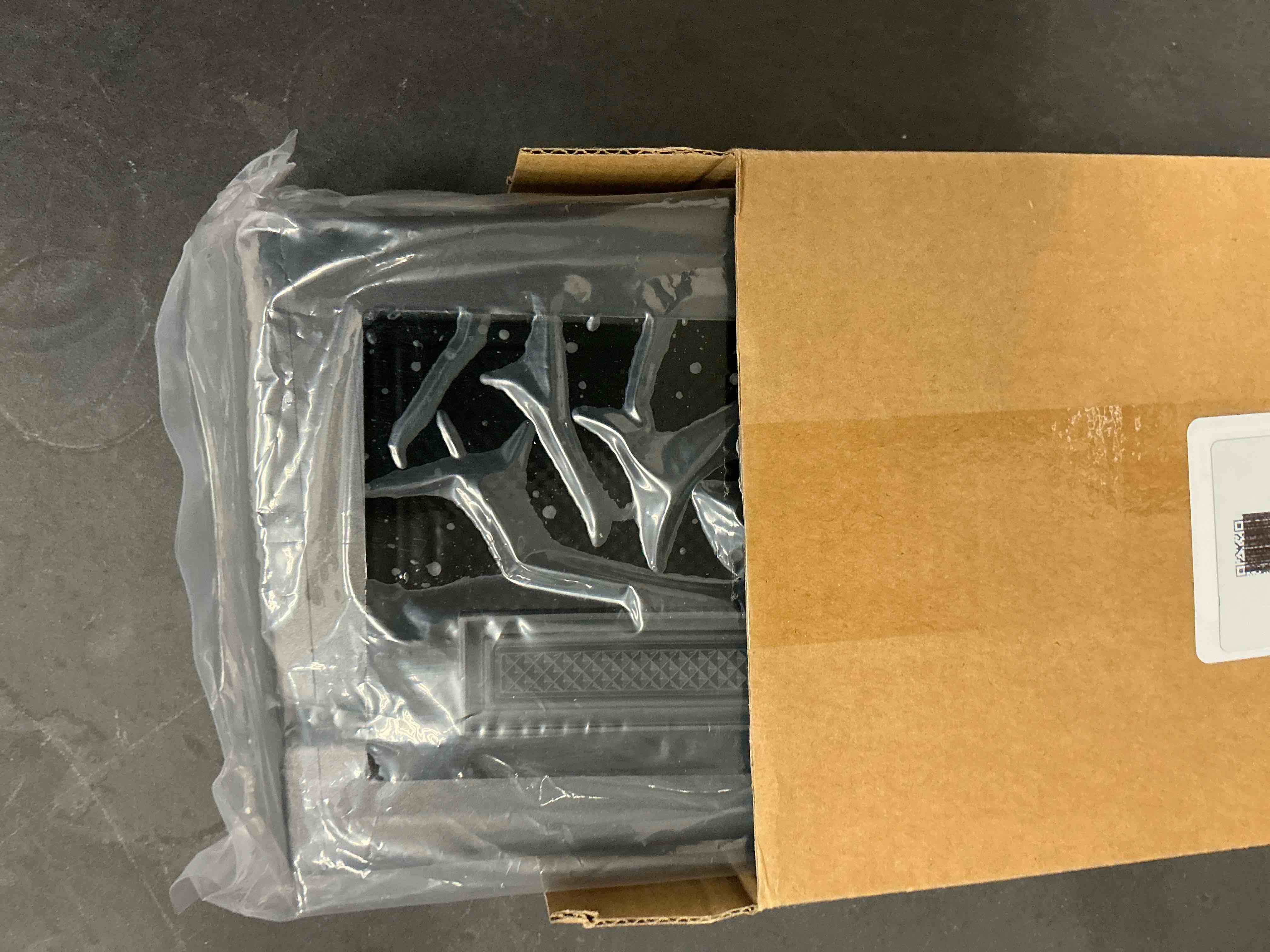 https://s3.amazonaws.com/lotting-images-prod/EmanualPiazza/PNK3441886_1759943893823.jpeg