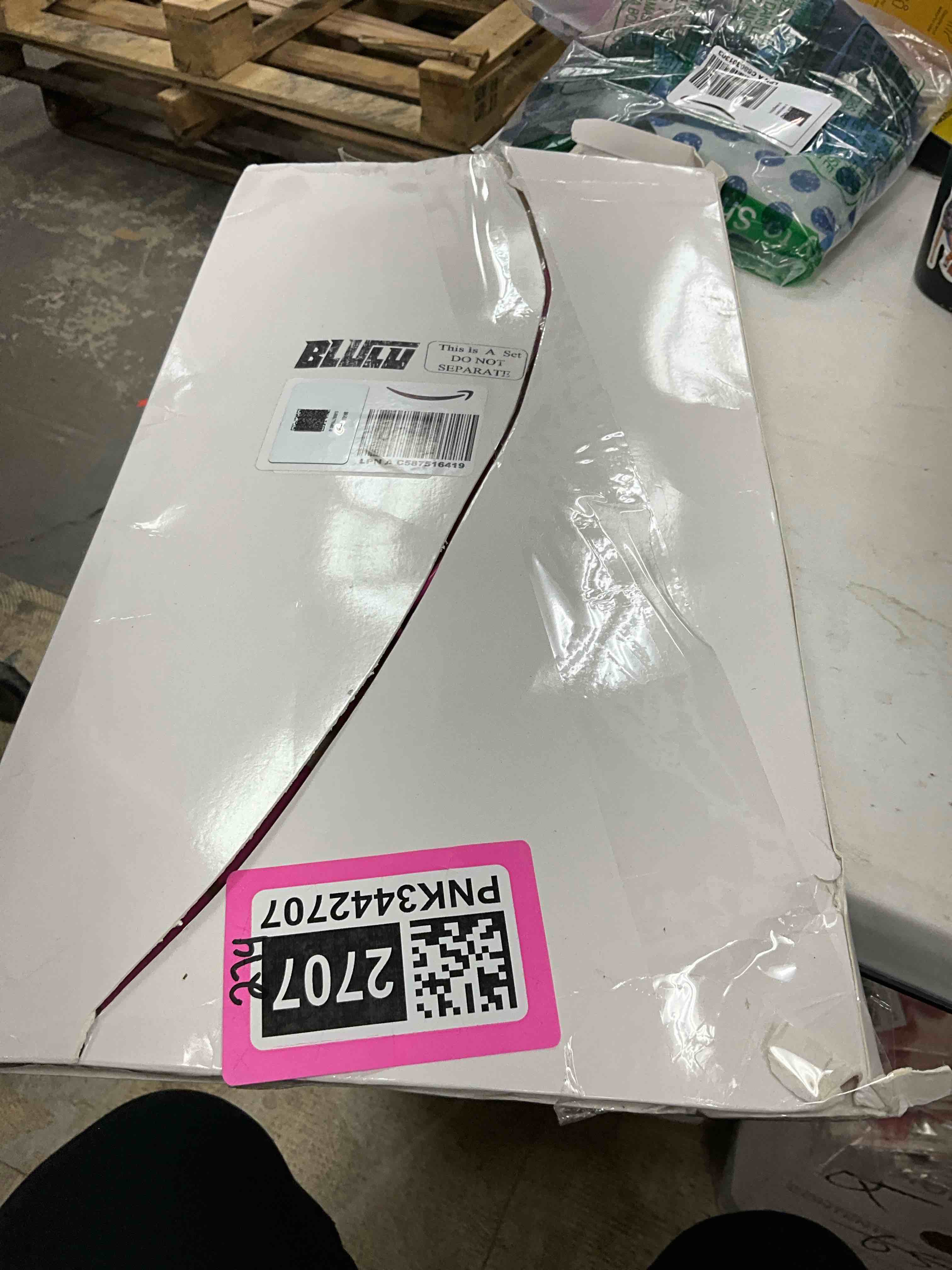 Blulu 3 Pcs Pink Flamingo Yard Signs Metal Flamingo Garden Stakes for Tropical Luau Party Decor Summ