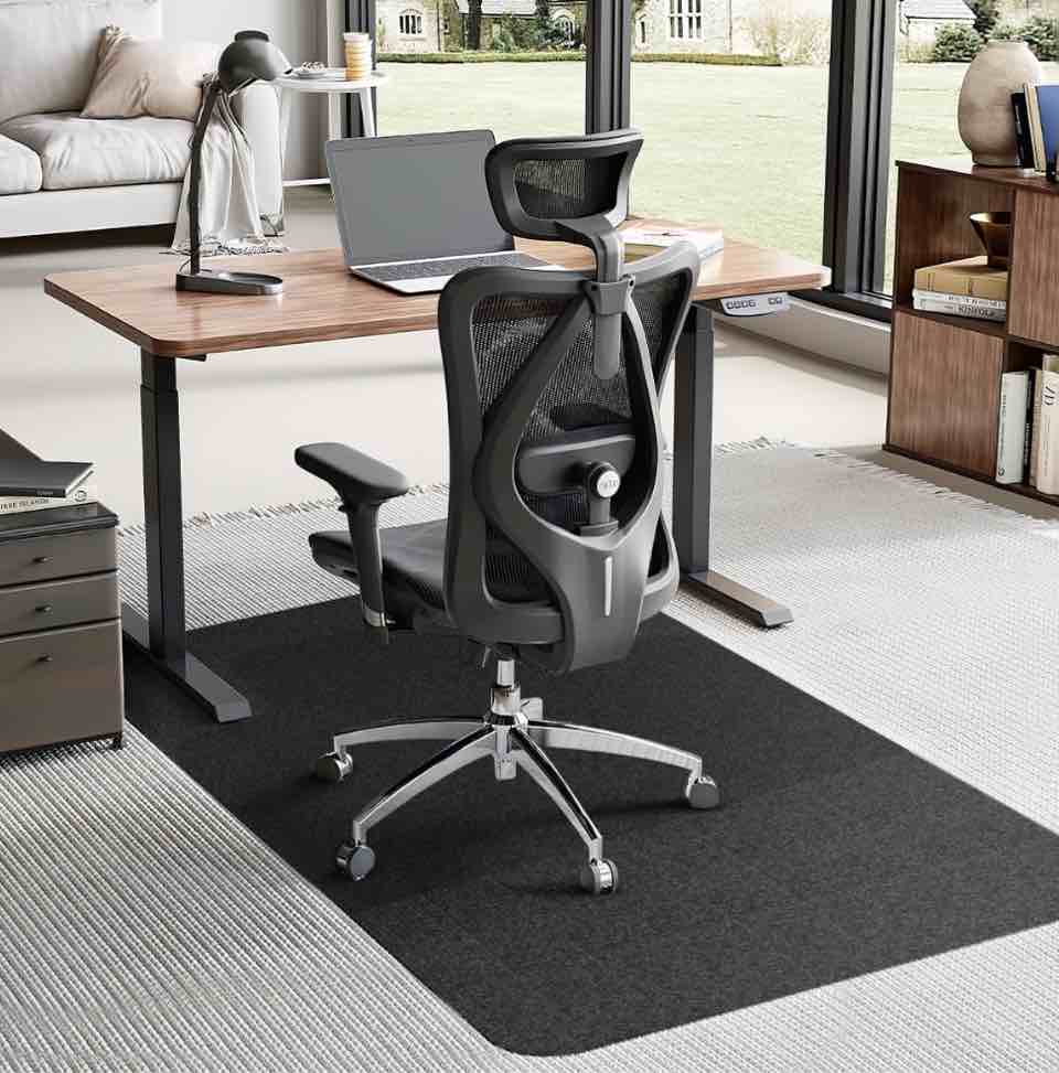 GPED Office Chair Mat for Carpet, 45" x 53"Rectangle Carpet Protector Mat, Sturdy Carpet Chair Mat with Studs for Office, Home and Gaming Floor?Black?