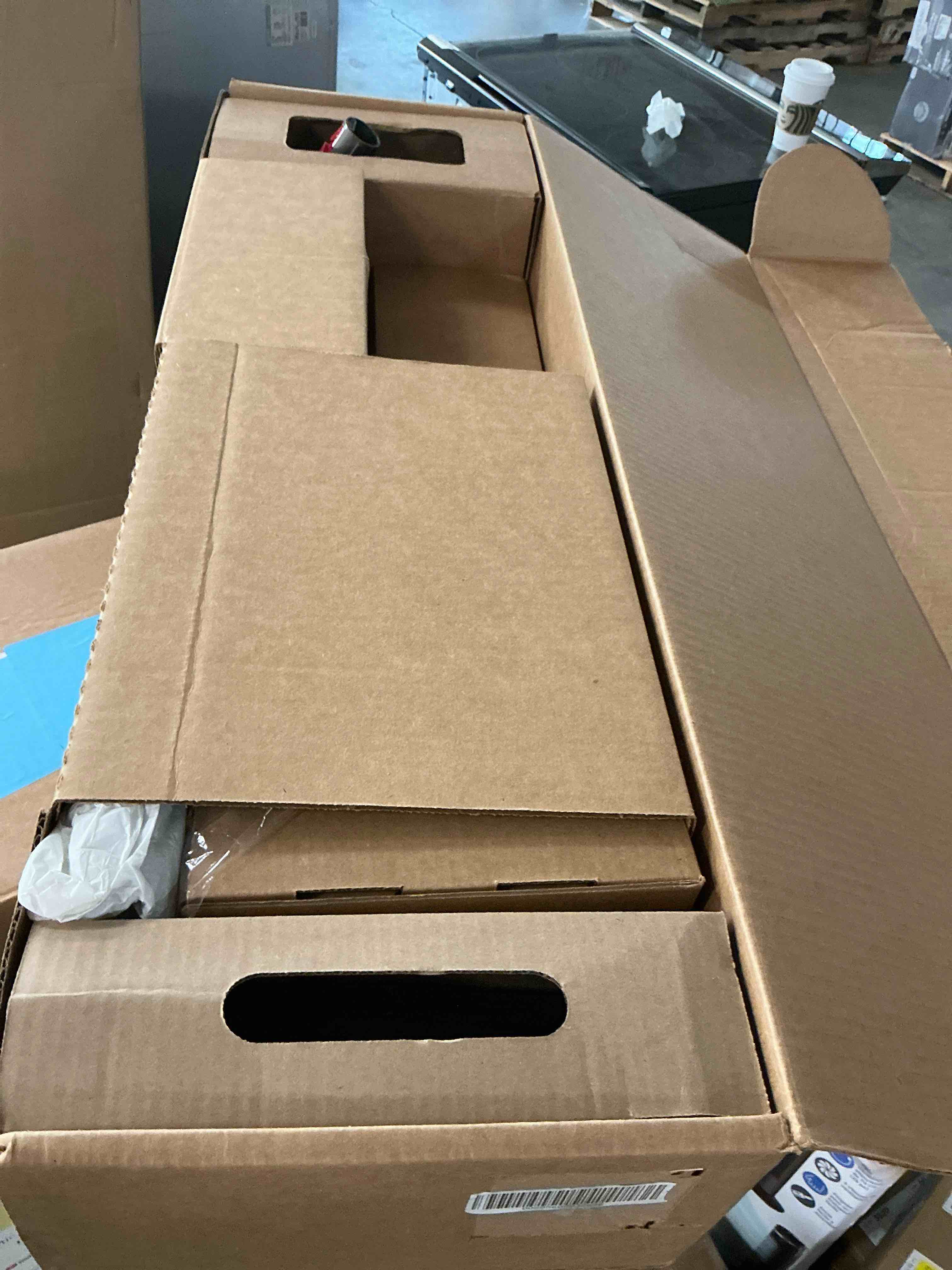 https://s3.amazonaws.com/lotting-images-prod/EmanualPiazza/PNK3446317_1751024705971.jpeg