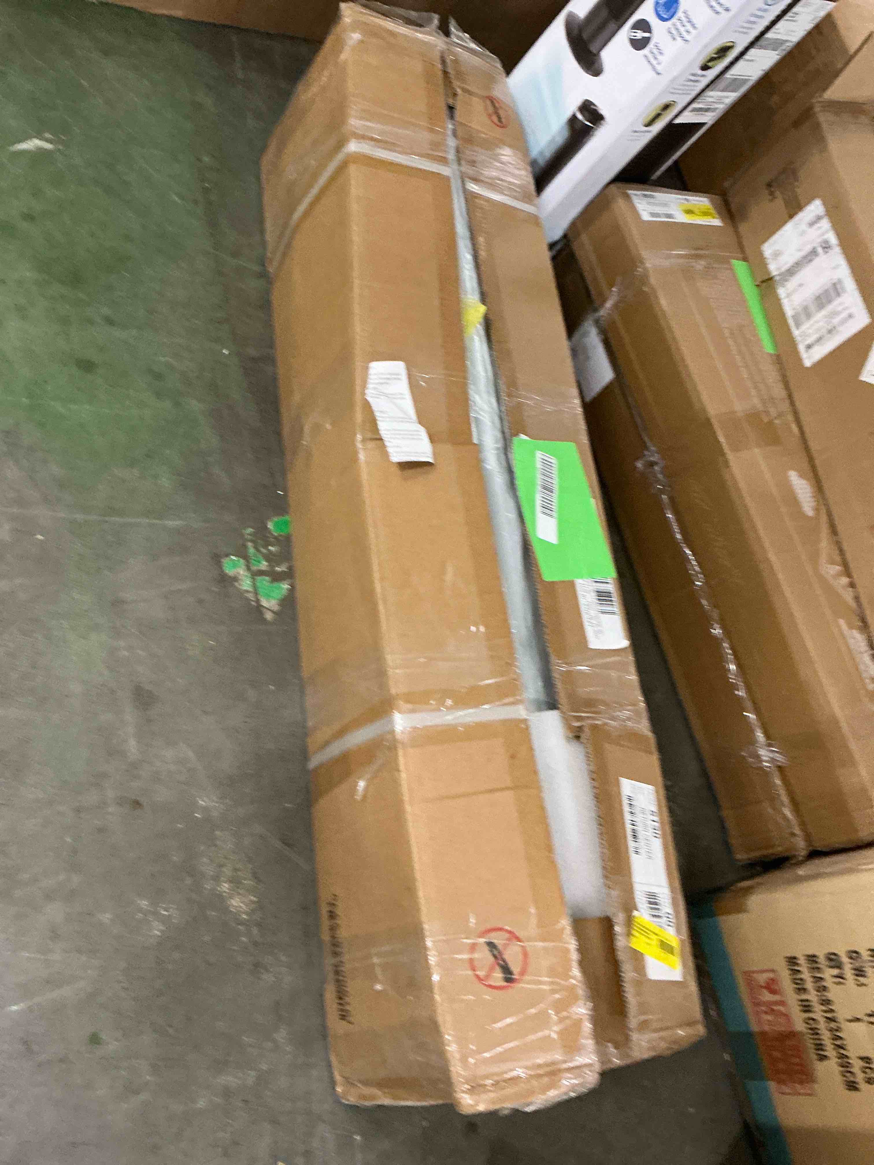 https://s3.amazonaws.com/lotting-images-prod/EmanualPiazza/PNK3446321_1751025172426.jpeg