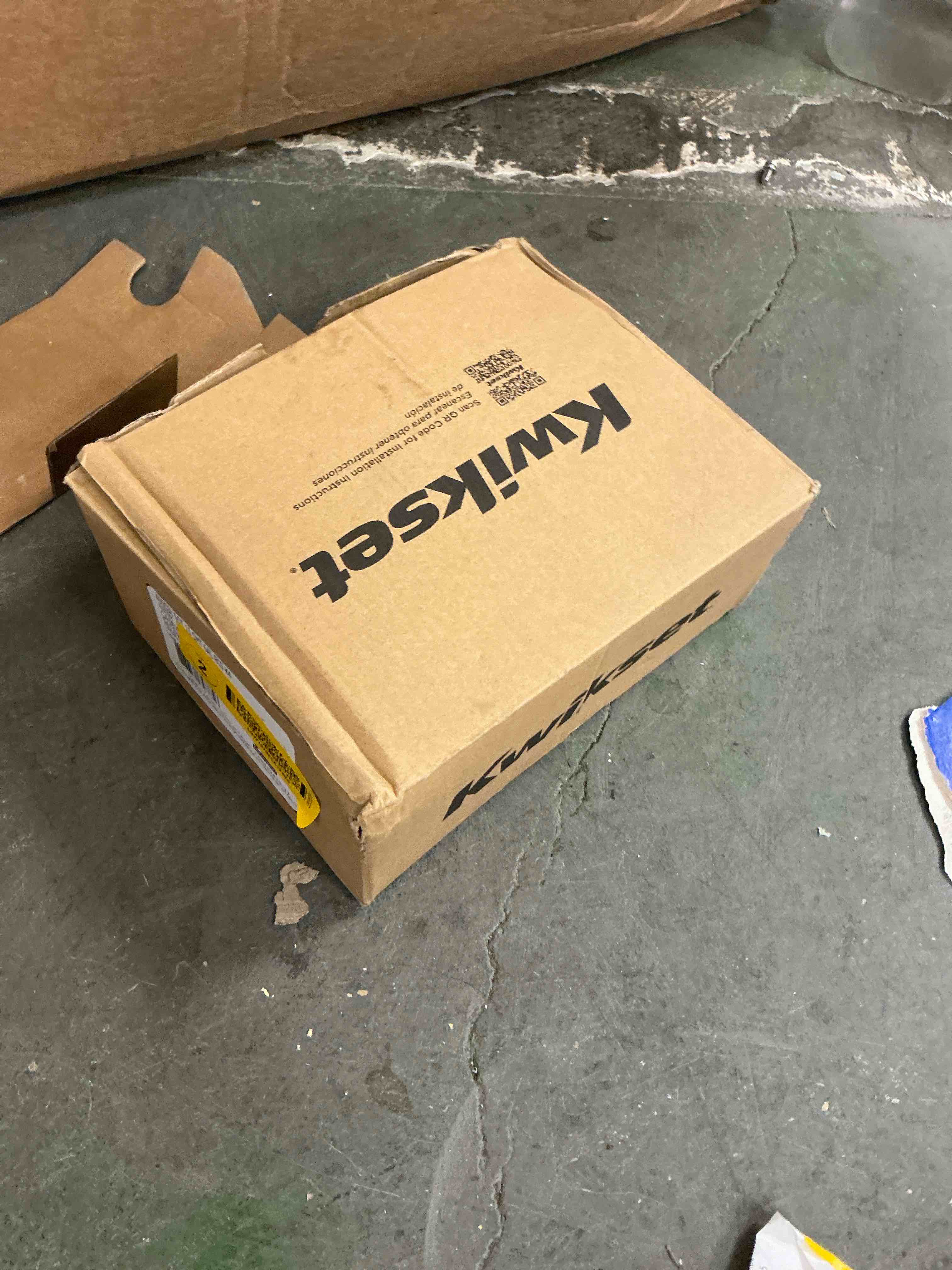 https://s3.amazonaws.com/lotting-images-prod/EmanualPiazza/PNK3446405_1751037312910.jpeg
