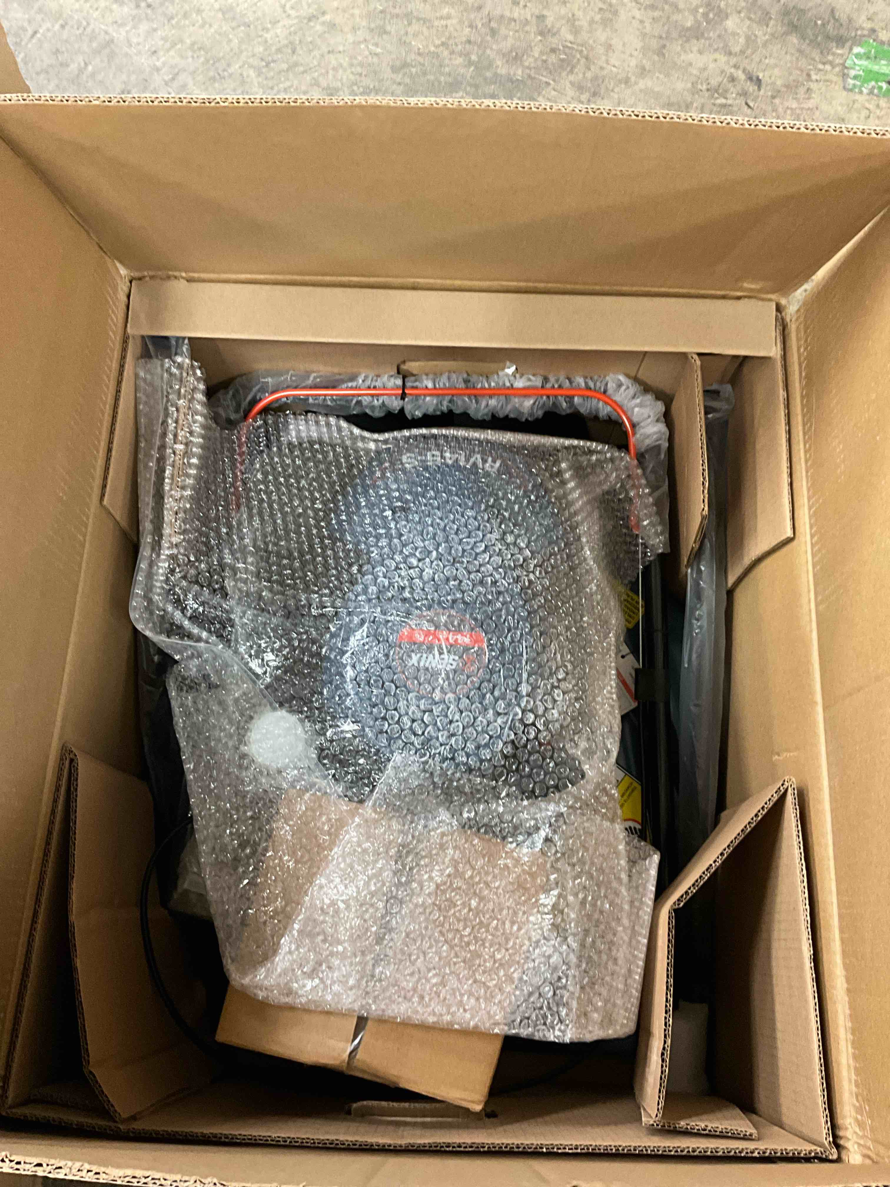 https://s3.amazonaws.com/lotting-images-prod/EmanualPiazza/PNK3446466_1751038570228.jpeg
