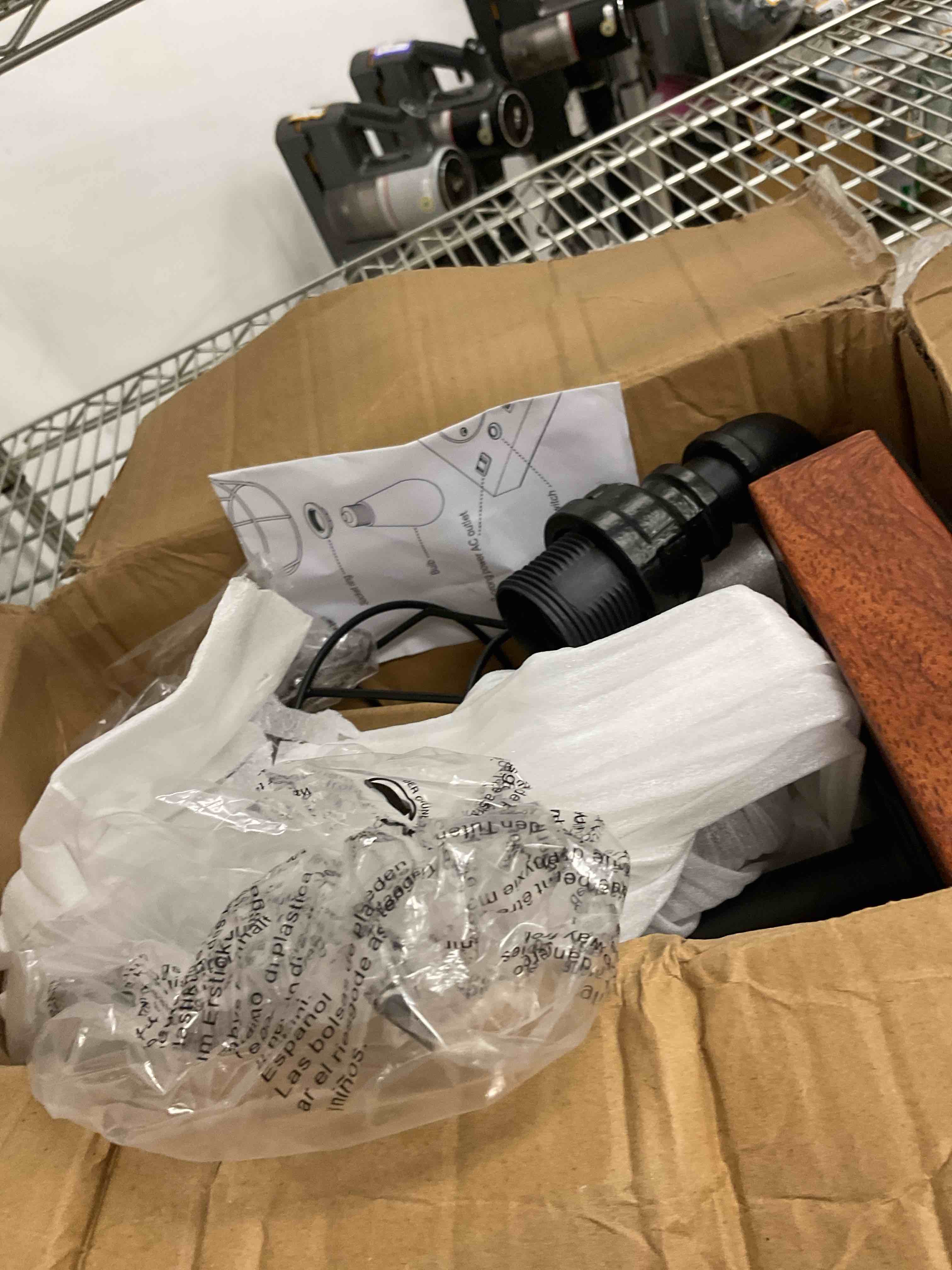 https://s3.amazonaws.com/lotting-images-prod/EmanualPiazza/PNK3446524_1751127039275.jpeg