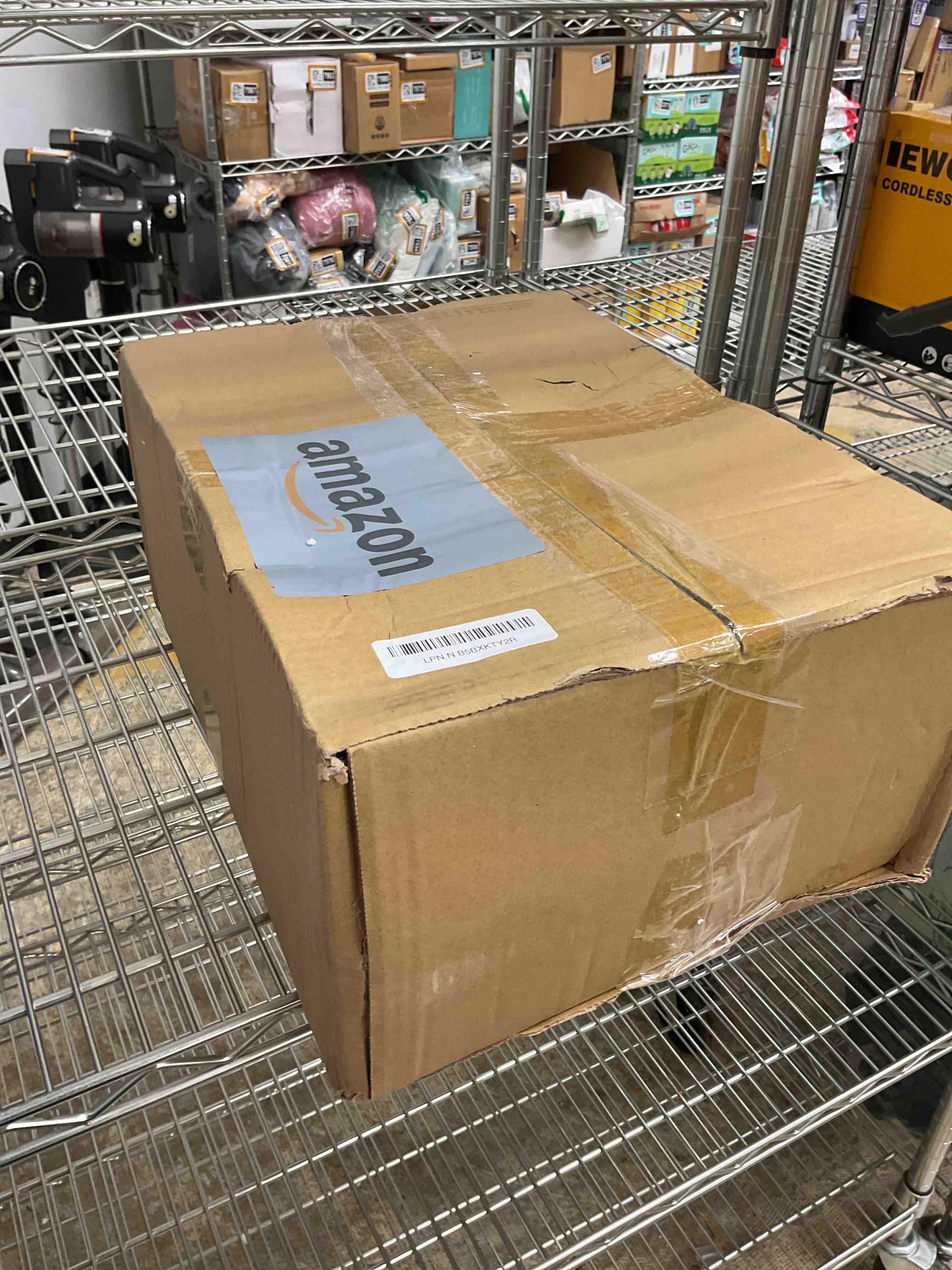 https://s3.amazonaws.com/lotting-images-prod/EmanualPiazza/PNK3446531_1751126445207.jpeg