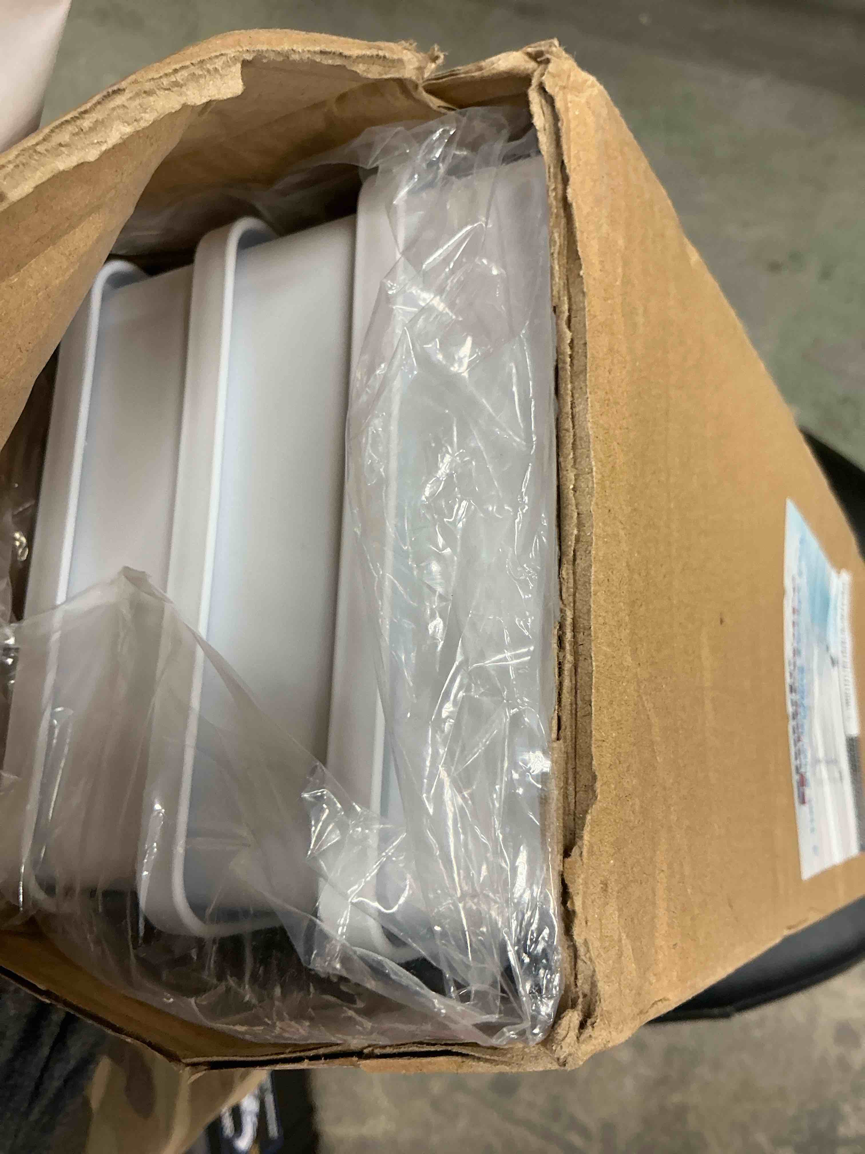 https://s3.amazonaws.com/lotting-images-prod/EmanualPiazza/PNK3446793_1751910373666.jpeg