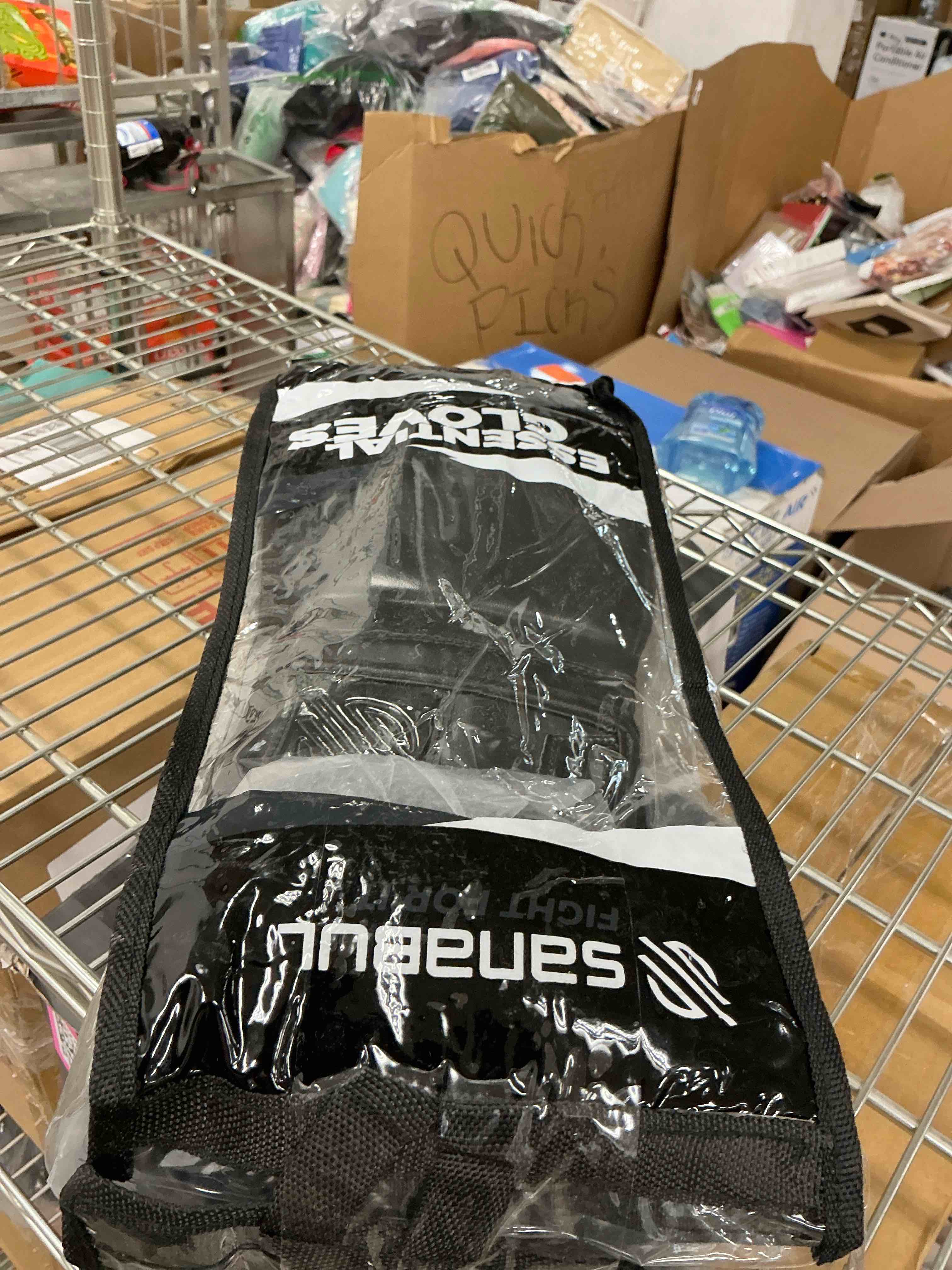 https://s3.amazonaws.com/lotting-images-prod/EmanualPiazza/PNK3446799_1751910038572.jpeg