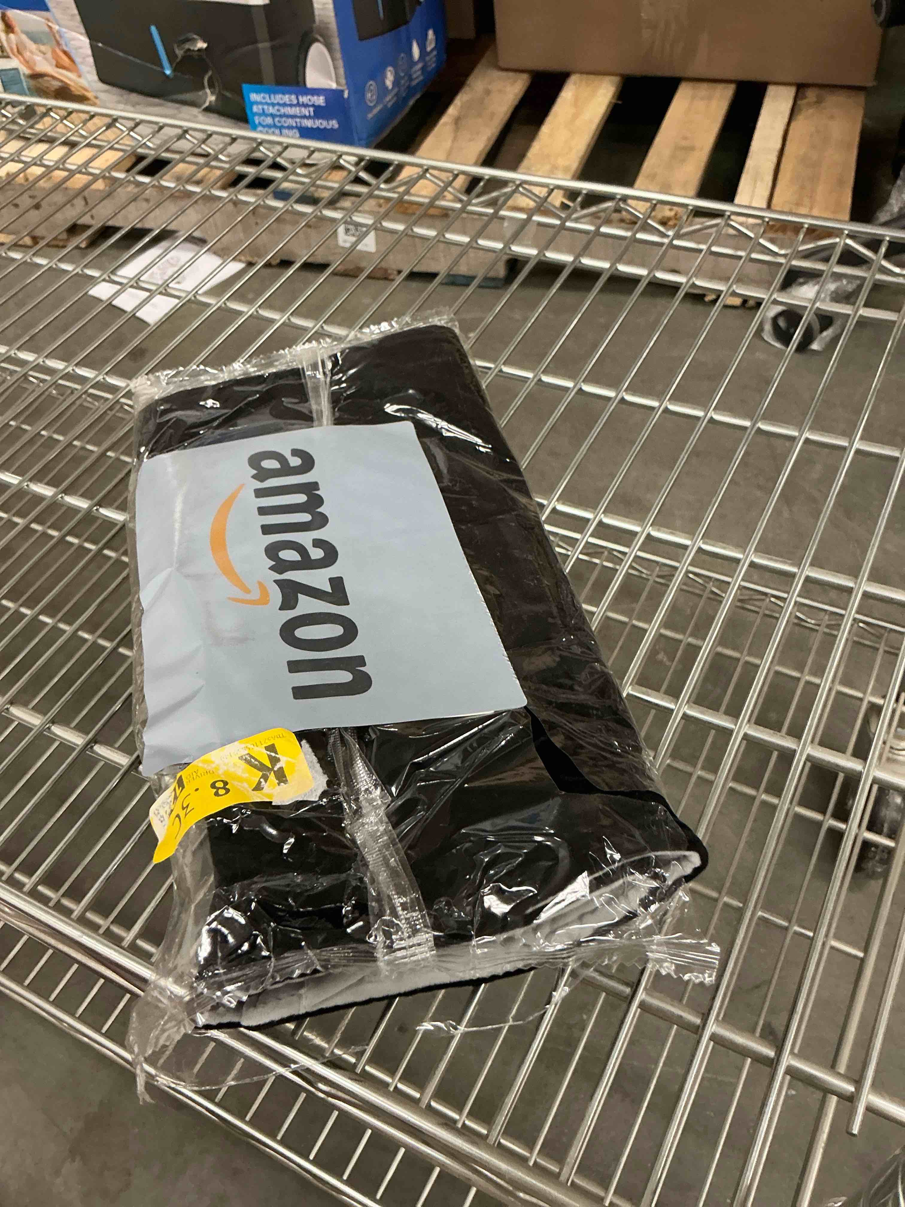 https://s3.amazonaws.com/lotting-images-prod/EmanualPiazza/PNK3446812_1751908869972.jpeg