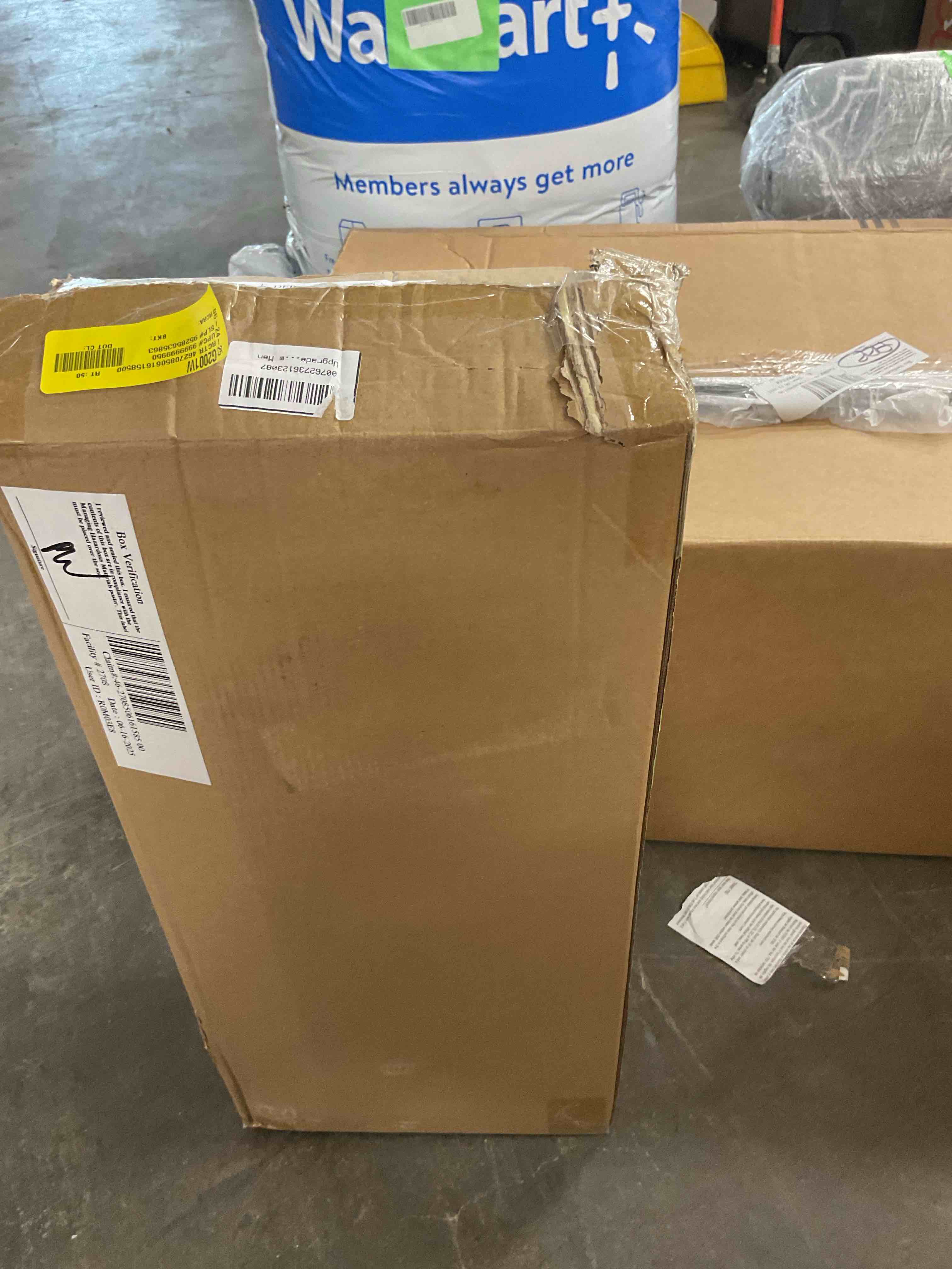 https://s3.amazonaws.com/lotting-images-prod/EmanualPiazza/PNK3446881_1752239474306.jpeg