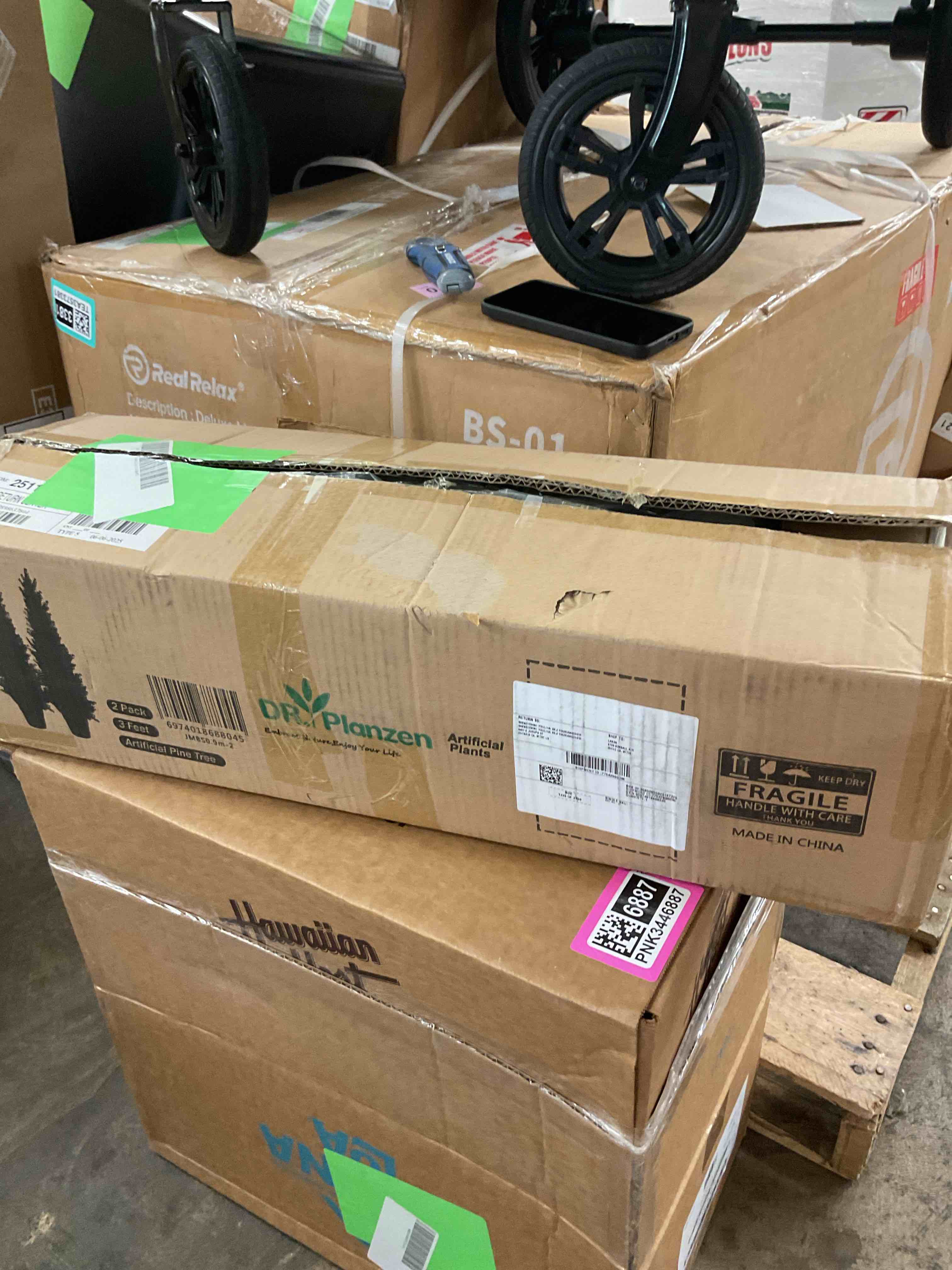 https://s3.amazonaws.com/lotting-images-prod/EmanualPiazza/PNK3446886_1752239102954.jpeg
