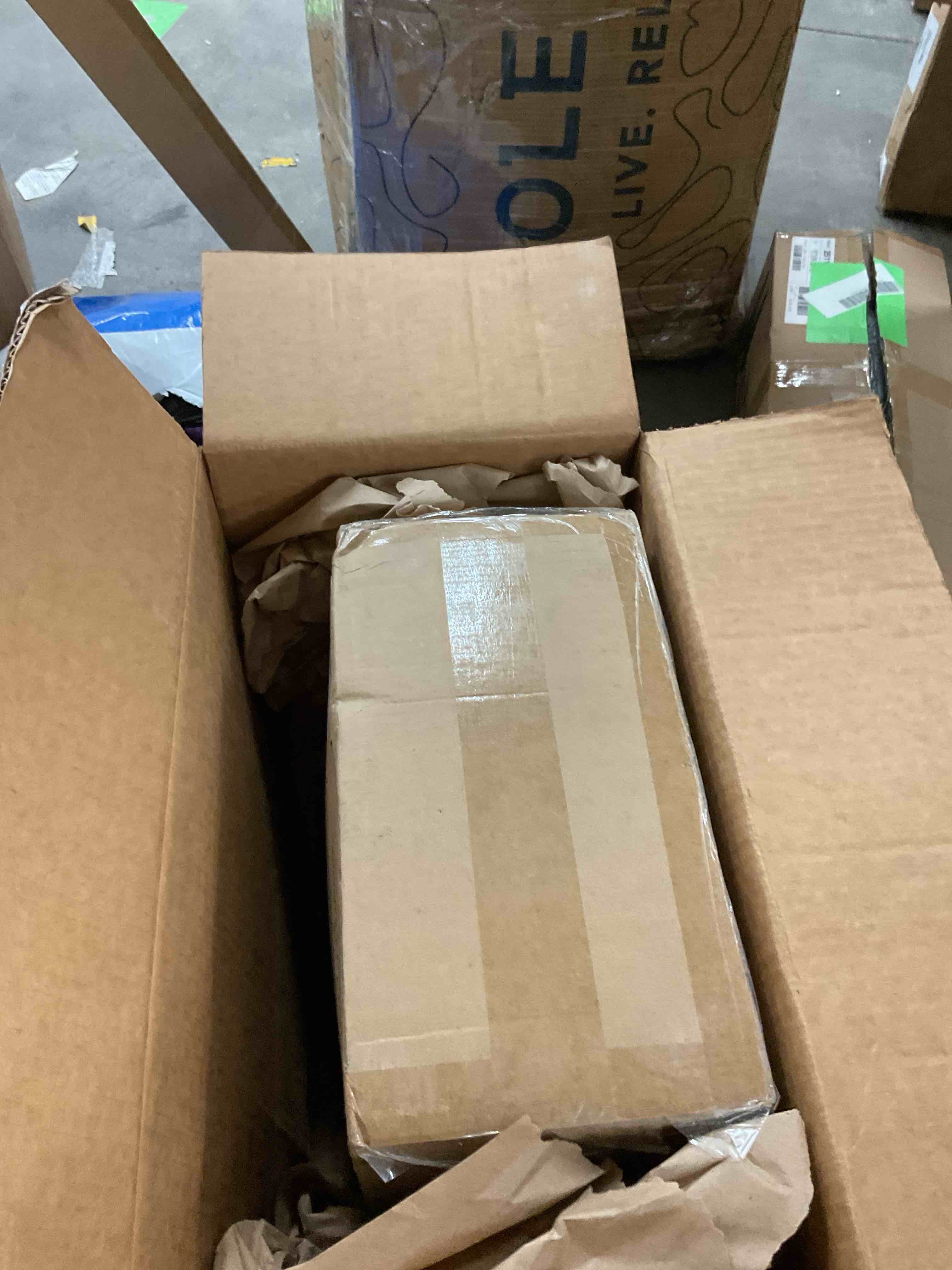 https://s3.amazonaws.com/lotting-images-prod/EmanualPiazza/PNK3446887_1752239027242.jpeg