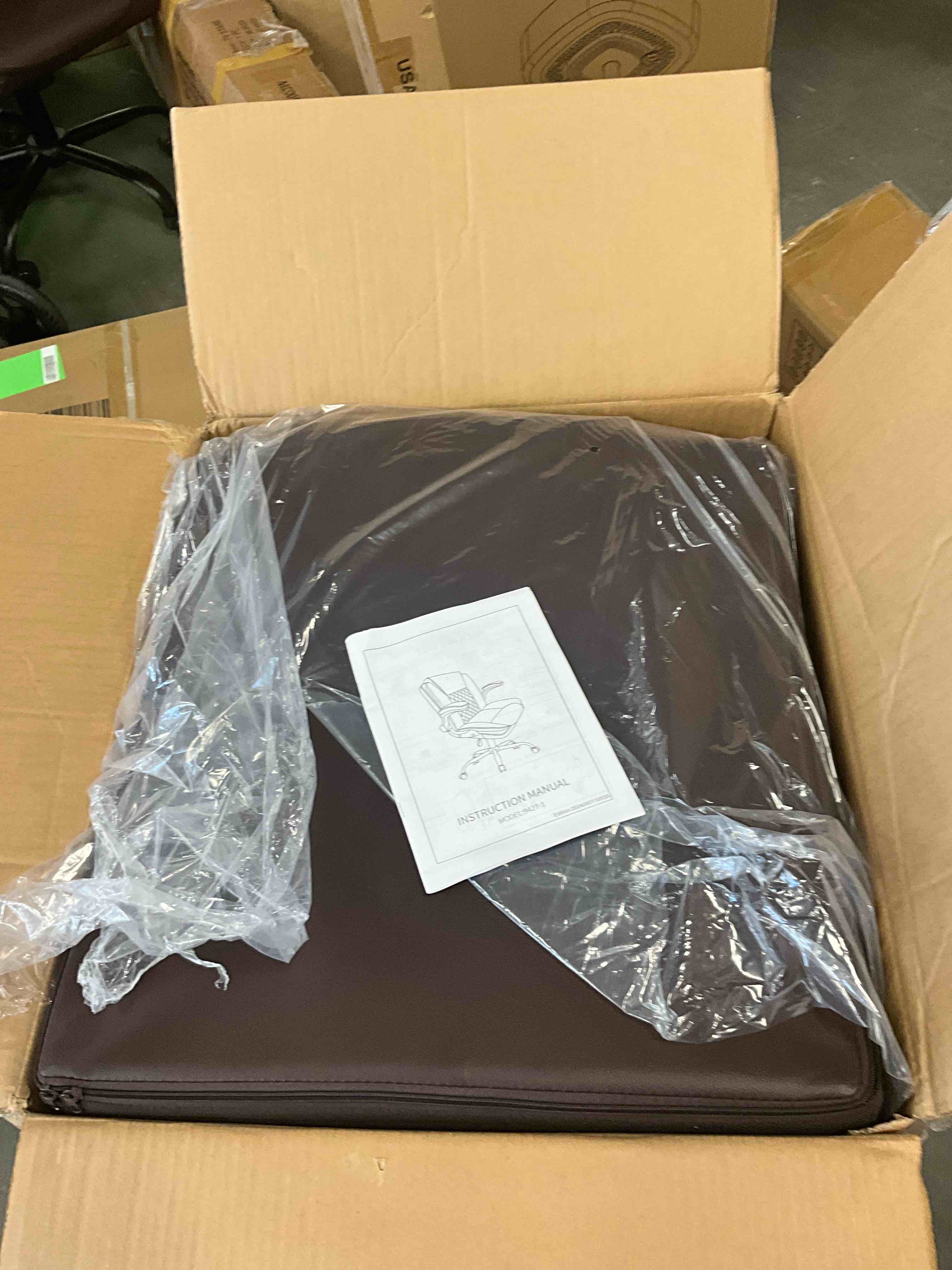 https://s3.amazonaws.com/lotting-images-prod/EmanualPiazza/PNK3446921_1752264063308.jpeg
