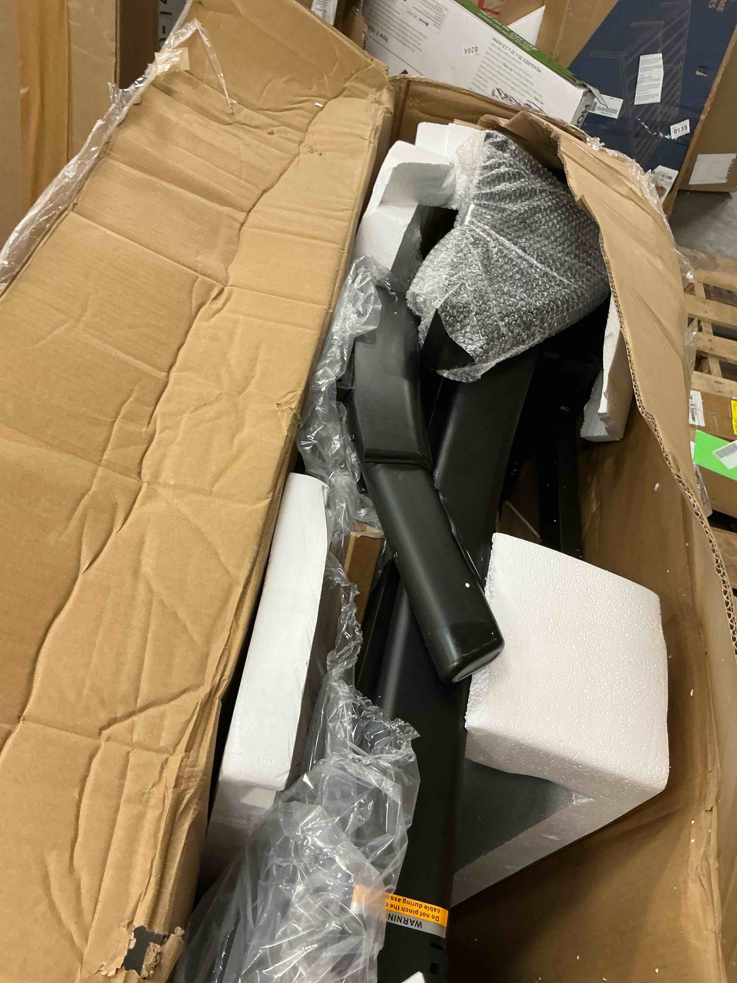 https://s3.amazonaws.com/lotting-images-prod/EmanualPiazza/PNK3446947_1752270692593.jpeg