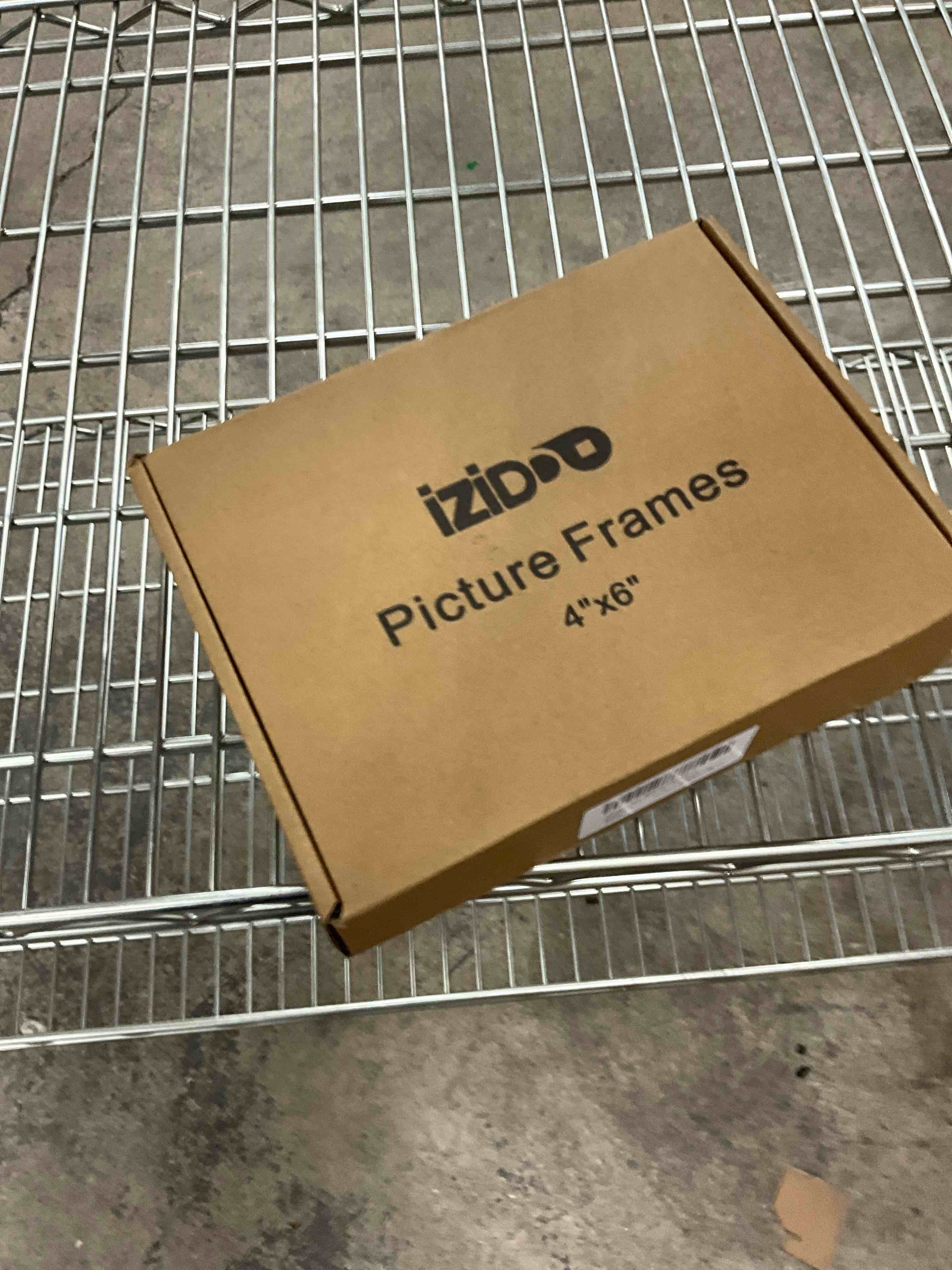https://s3.amazonaws.com/lotting-images-prod/EmanualPiazza/PNK3447102_1752506436733.jpeg