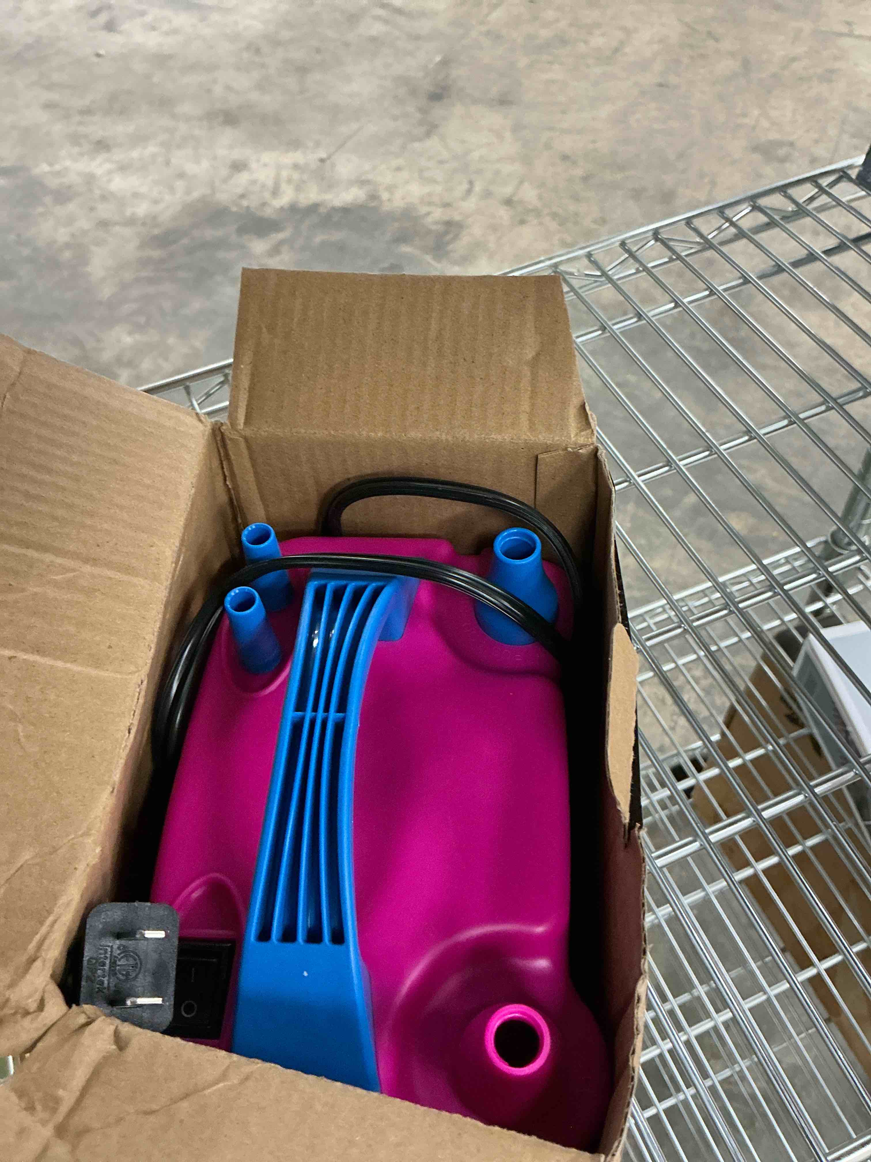 https://s3.amazonaws.com/lotting-images-prod/EmanualPiazza/PNK3447556_1753361736079.jpeg