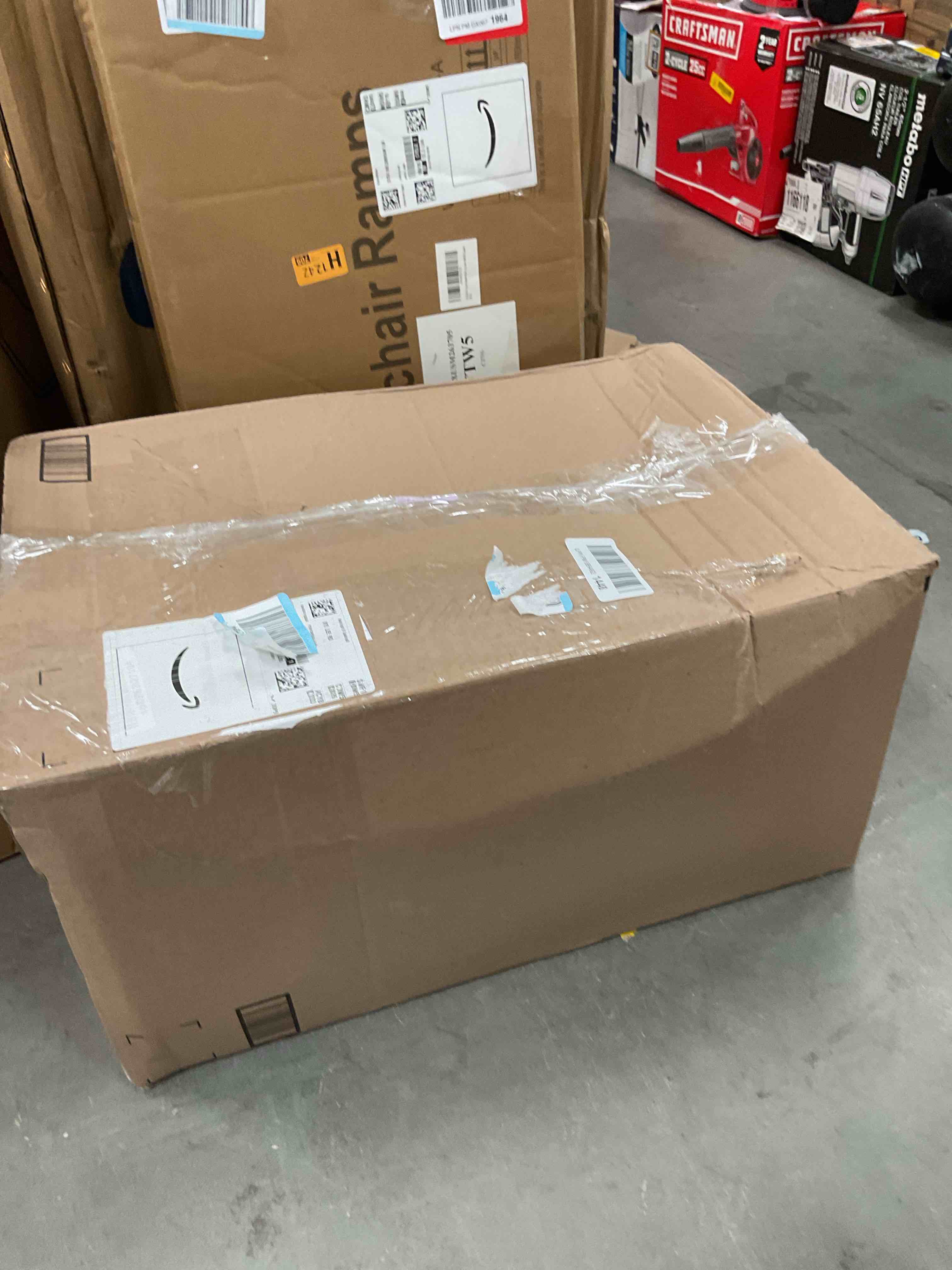 https://s3.amazonaws.com/lotting-images-prod/EmanualPiazza/PNK3447624_1753455432394.jpeg