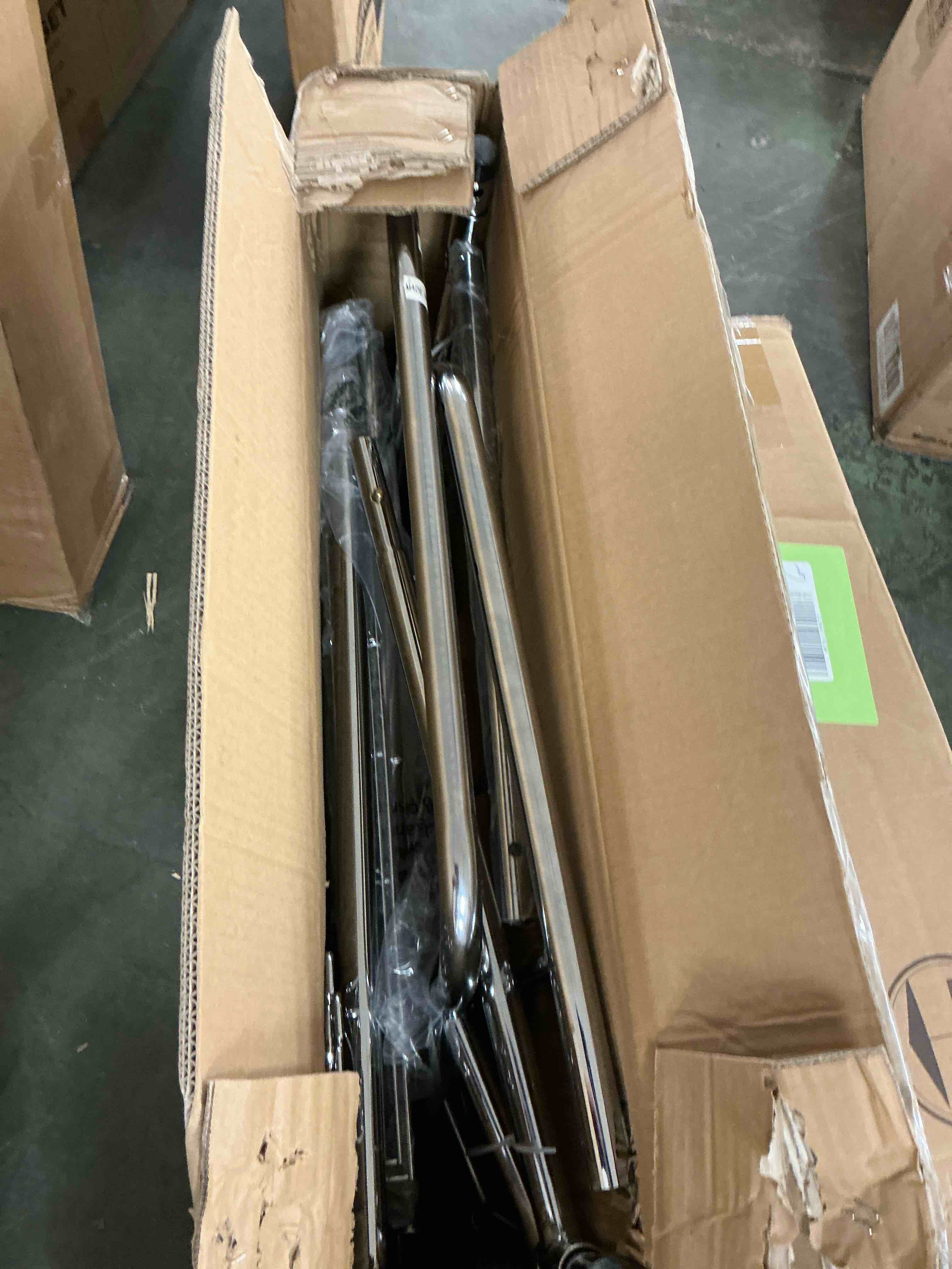 https://s3.amazonaws.com/lotting-images-prod/EmanualPiazza/PNK3447678_1753534065876.jpeg