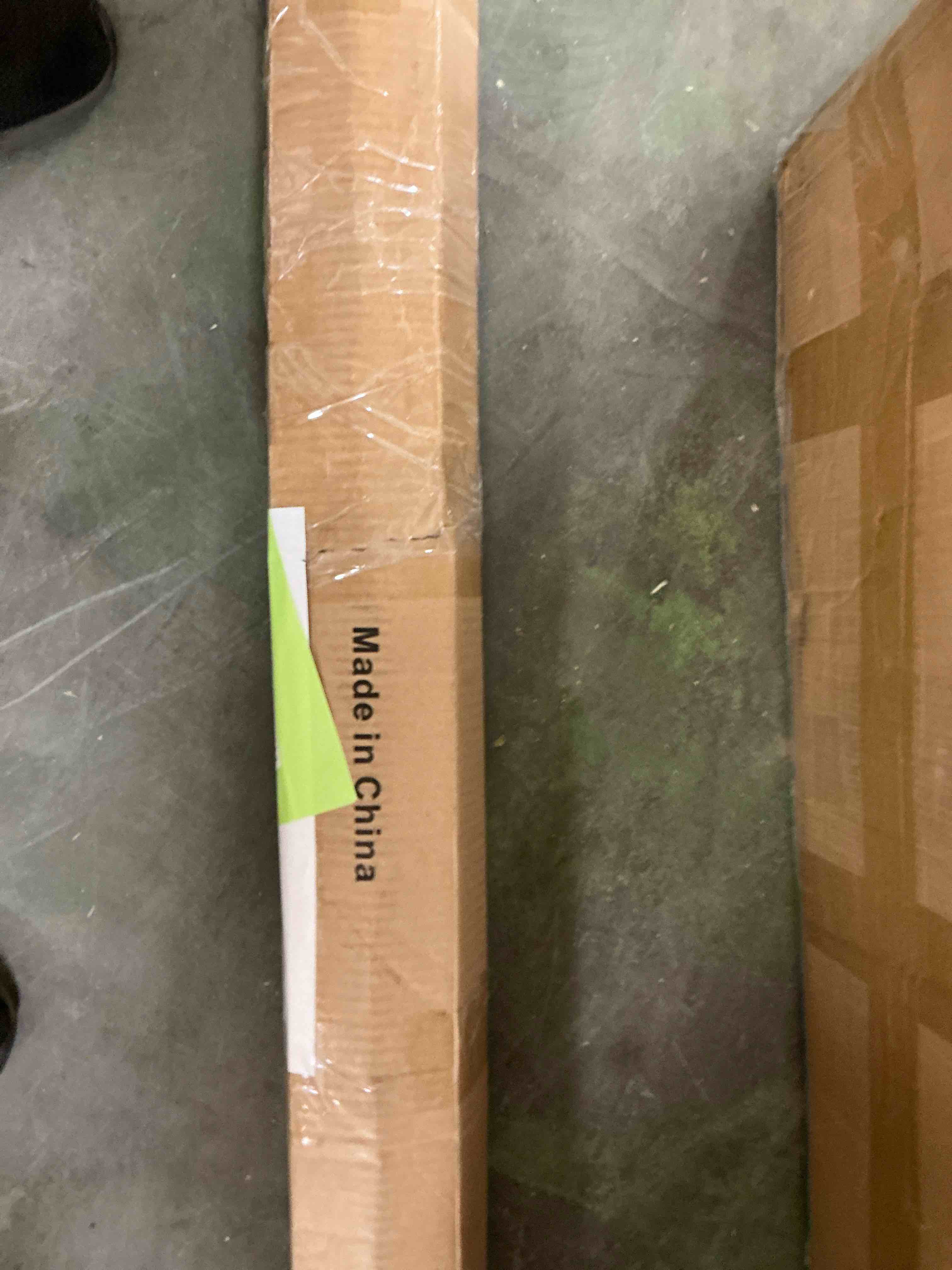 https://s3.amazonaws.com/lotting-images-prod/EmanualPiazza/PNK3447679_1753533933693.jpeg