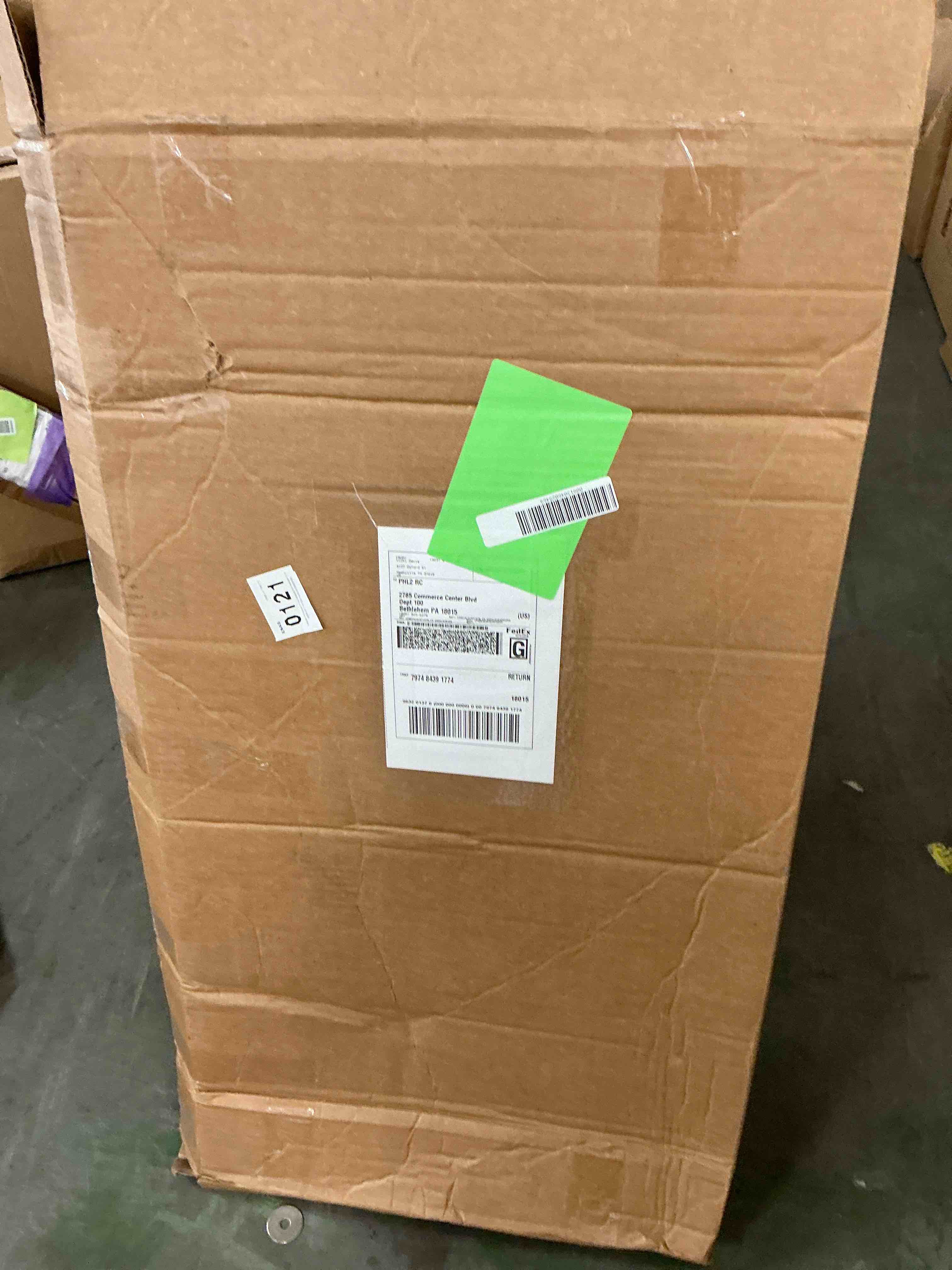 https://s3.amazonaws.com/lotting-images-prod/EmanualPiazza/PNK3447754_1753801740372.jpeg