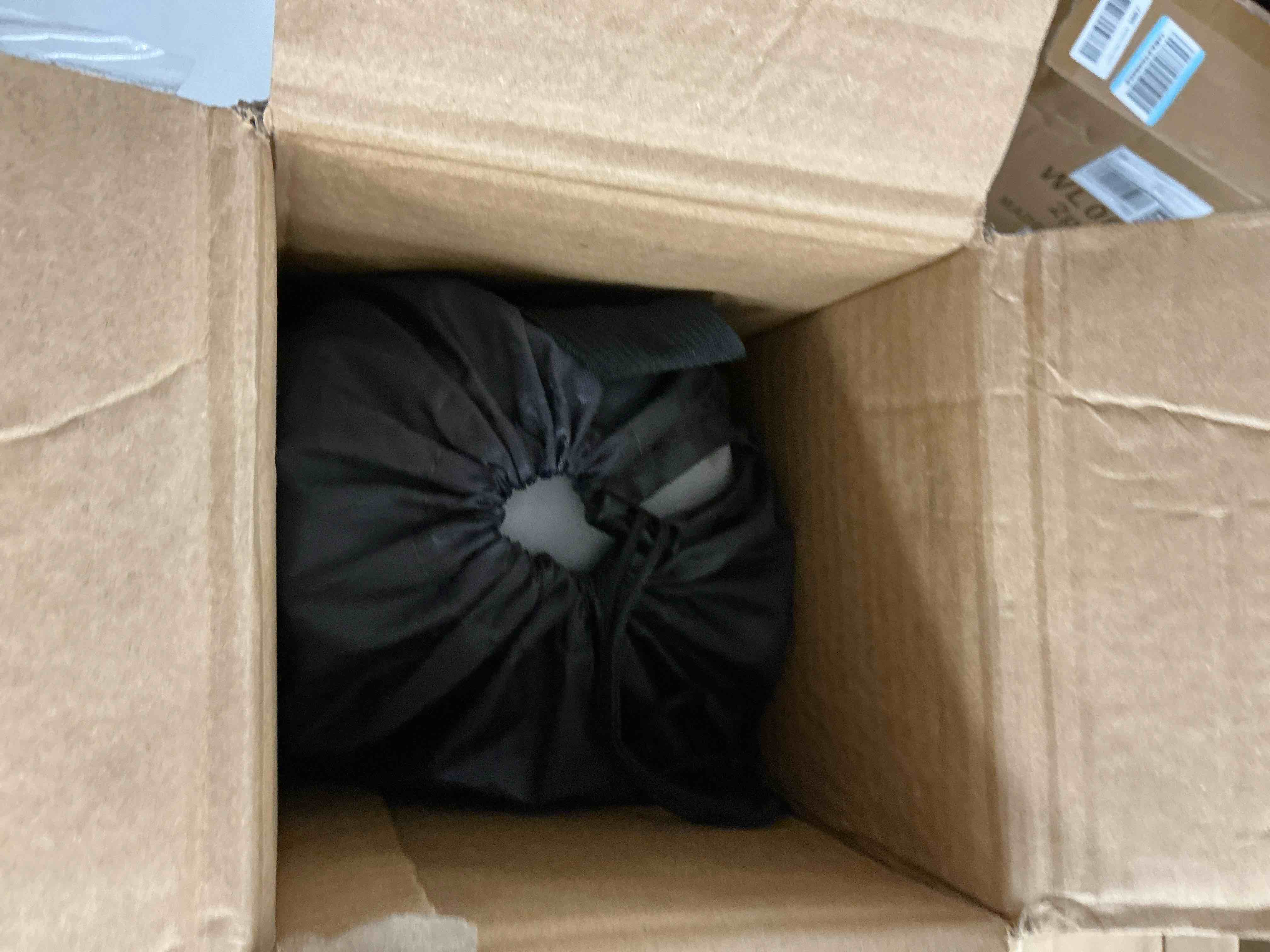 https://s3.amazonaws.com/lotting-images-prod/EmanualPiazza/PNK3447807_1753818764216.jpeg
